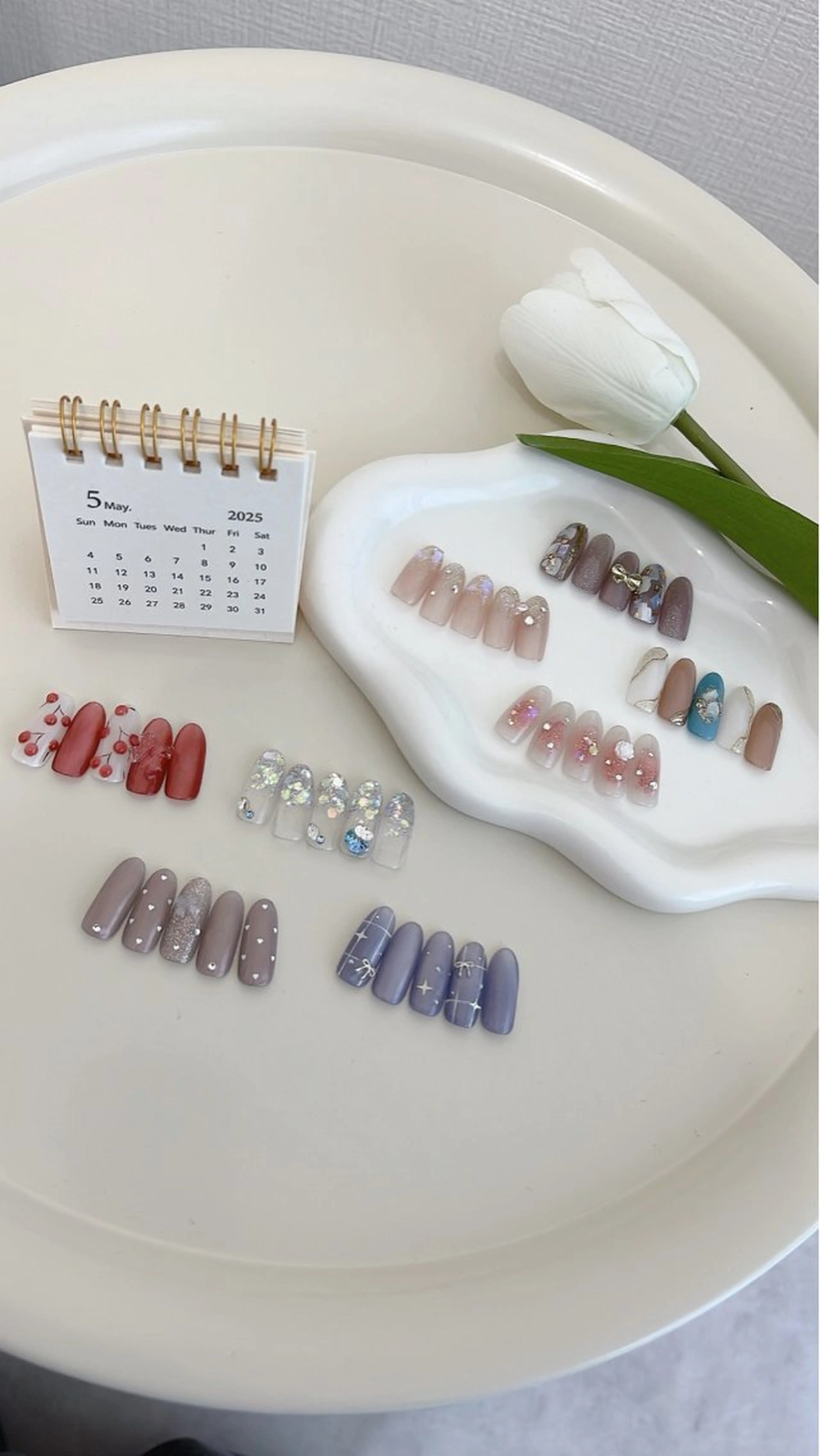 ネイル フットネイル ジェルネイル 韓国ネイル マグネットネイル ハンドネイル nail salon Lauleaのネイルデザイン