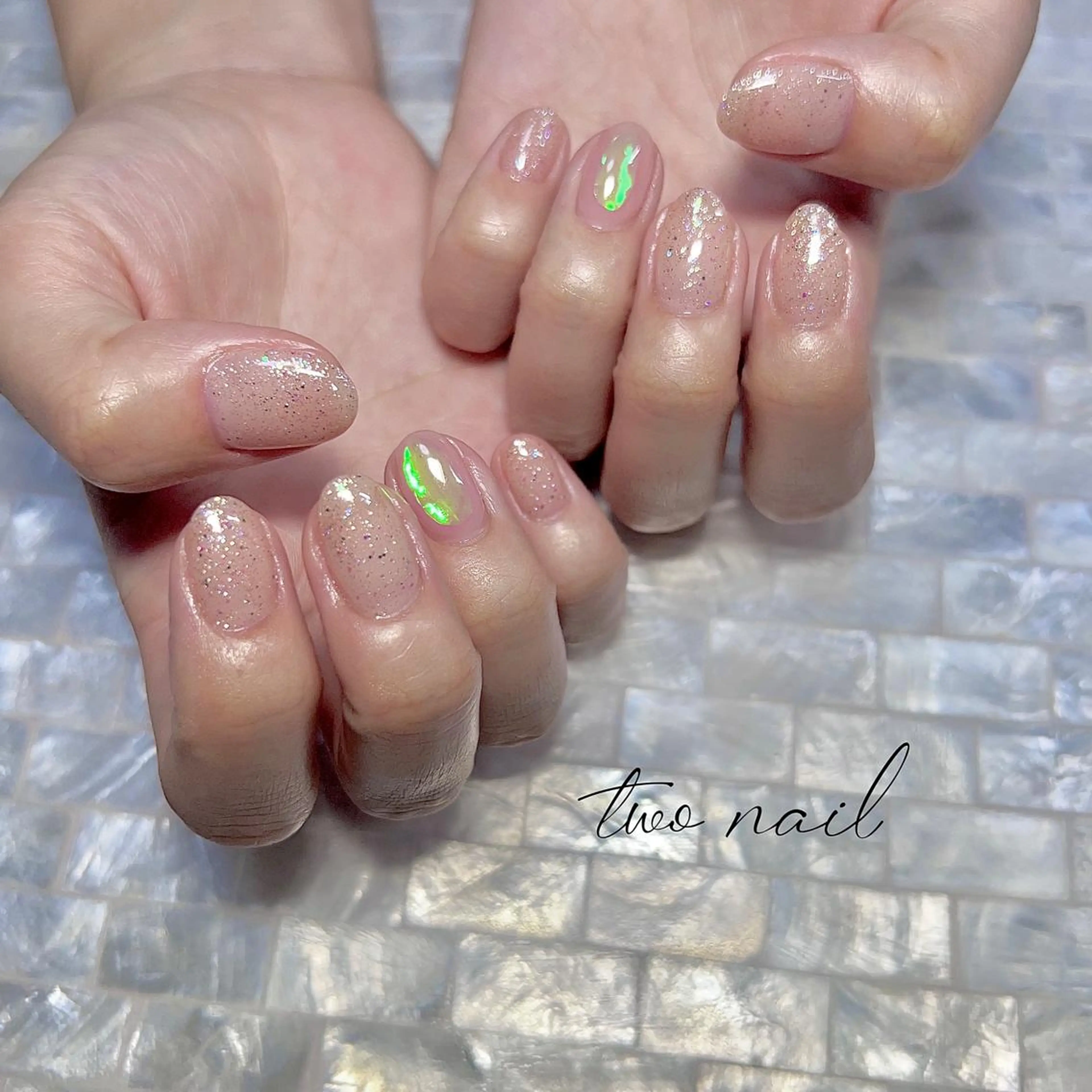 ネイル アートネイル オーロラネイル フットネイル ハート キラキラネイル ハンドネイル two nailのネイルデザイン
