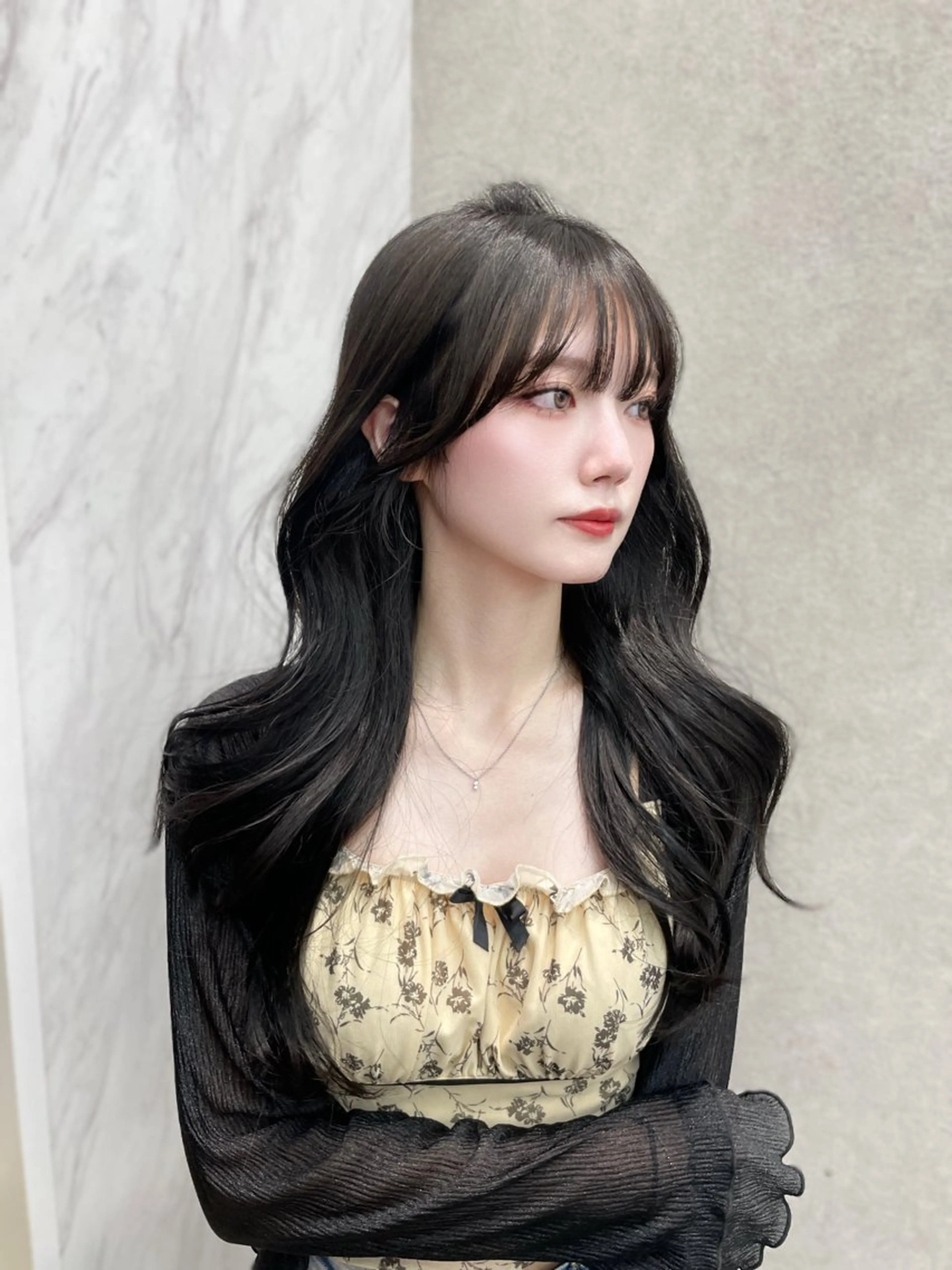 ロング カット ヘアカラー MOE 福岡韓国ヘア✧︎のヘアスタイル