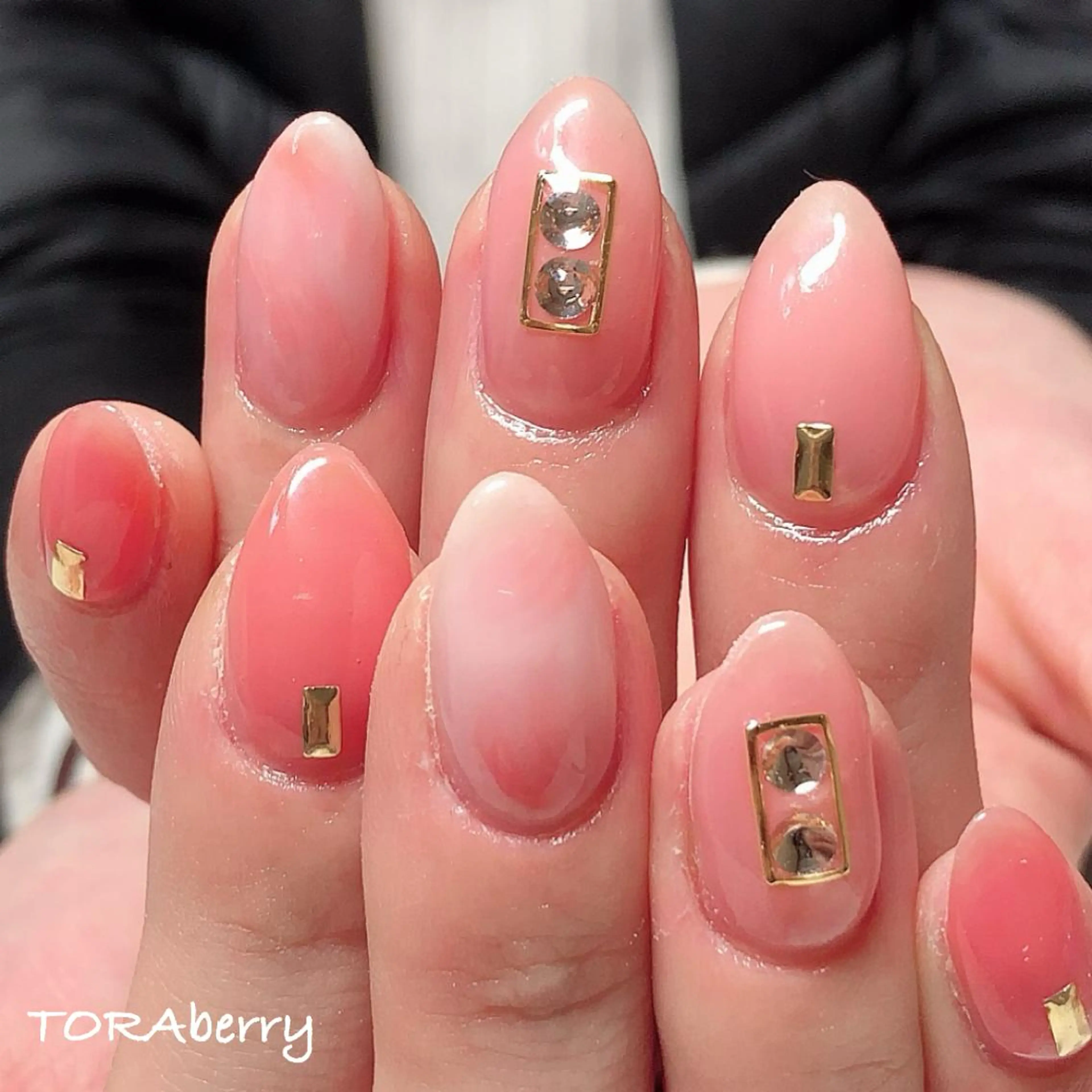 ネイル ピンク ハンドネイル ネイリスト なつみのネイルデザイン