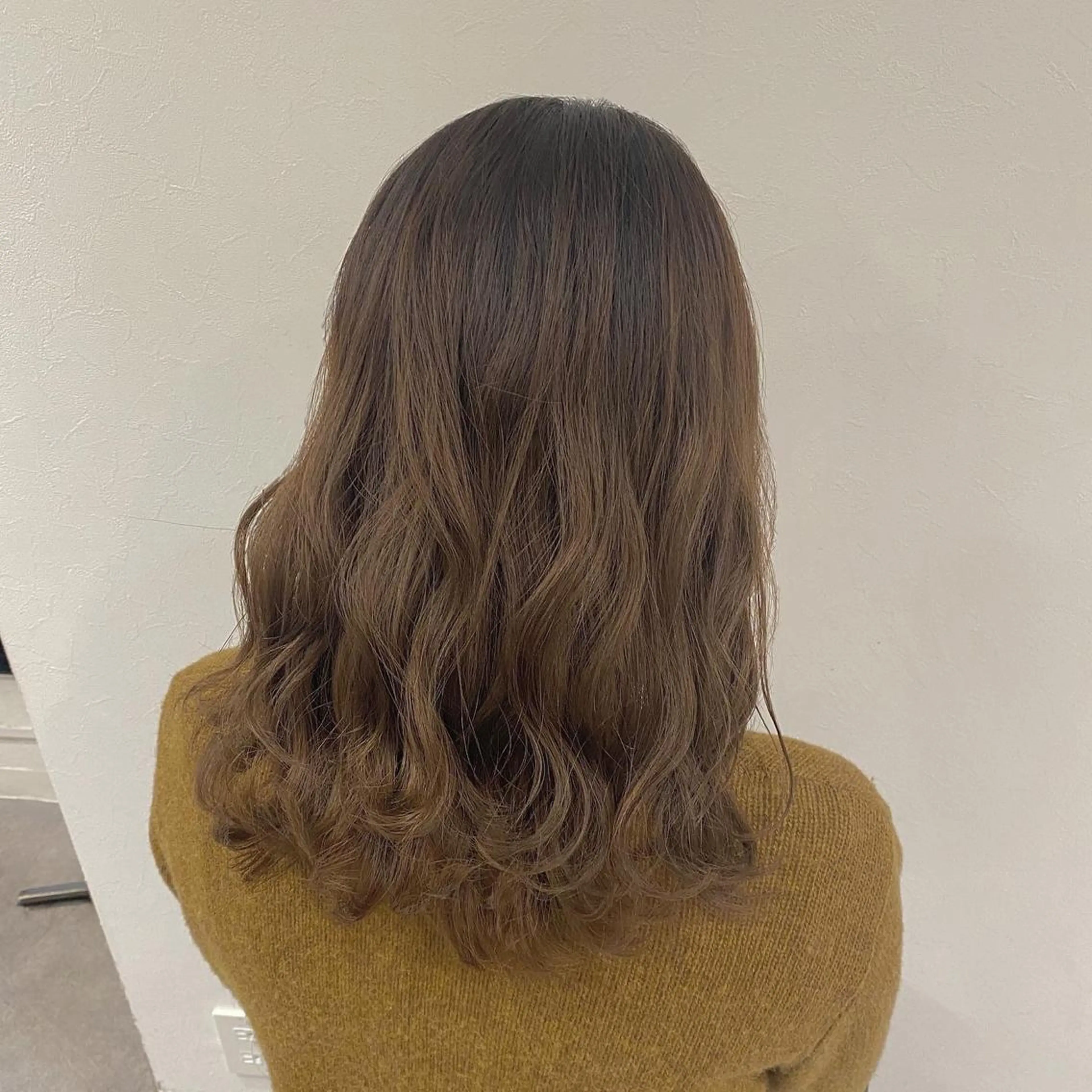 セミロング 髪質改善/shuki 韓国/代表取締役のヘアスタイル