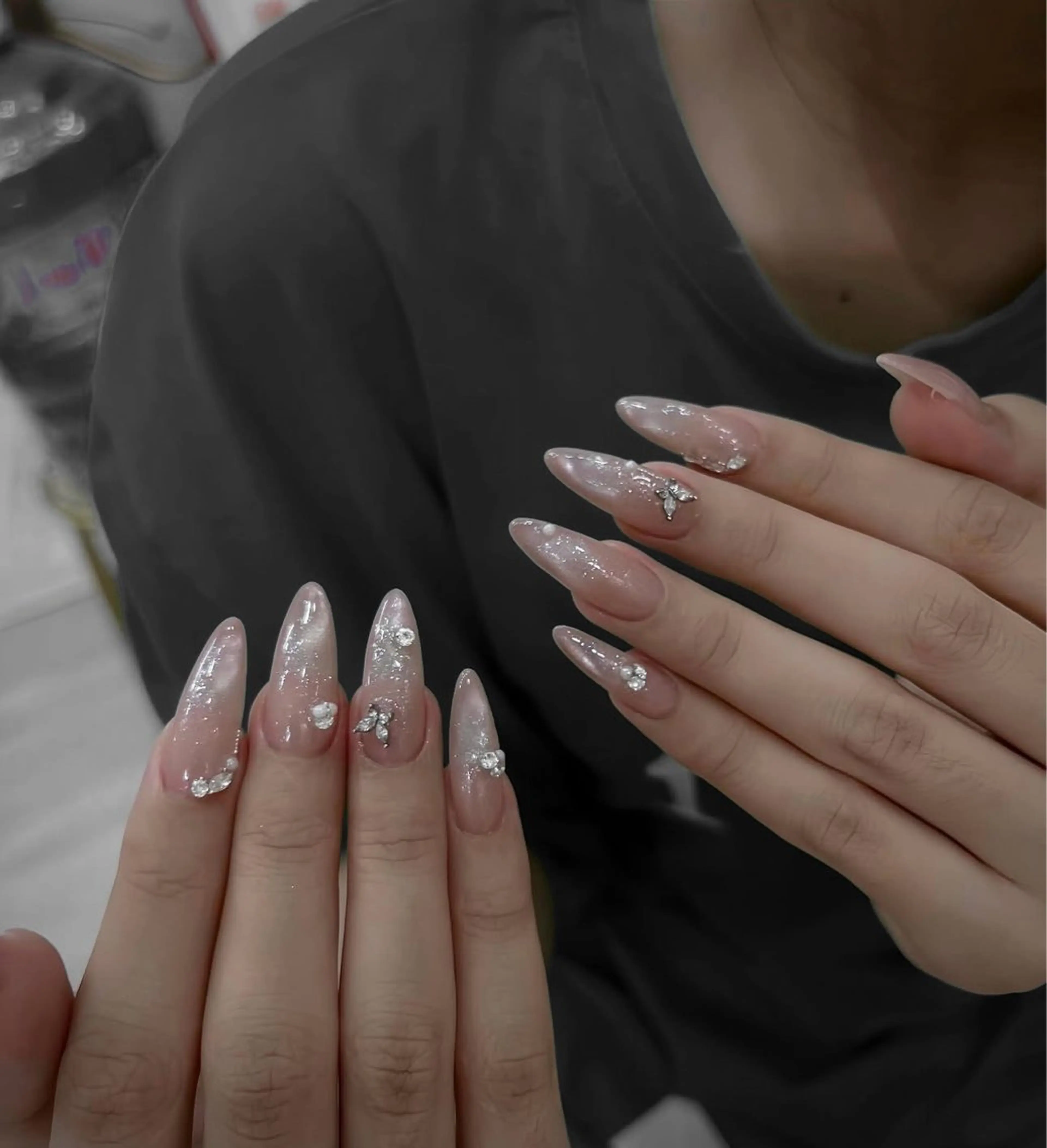 ネイル アートネイル チークネイル 氷ネイル・うるうるネイル 韓国ネイル マグネットネイル ハンドネイル NAILS168 新大久保店のネイルデザイン