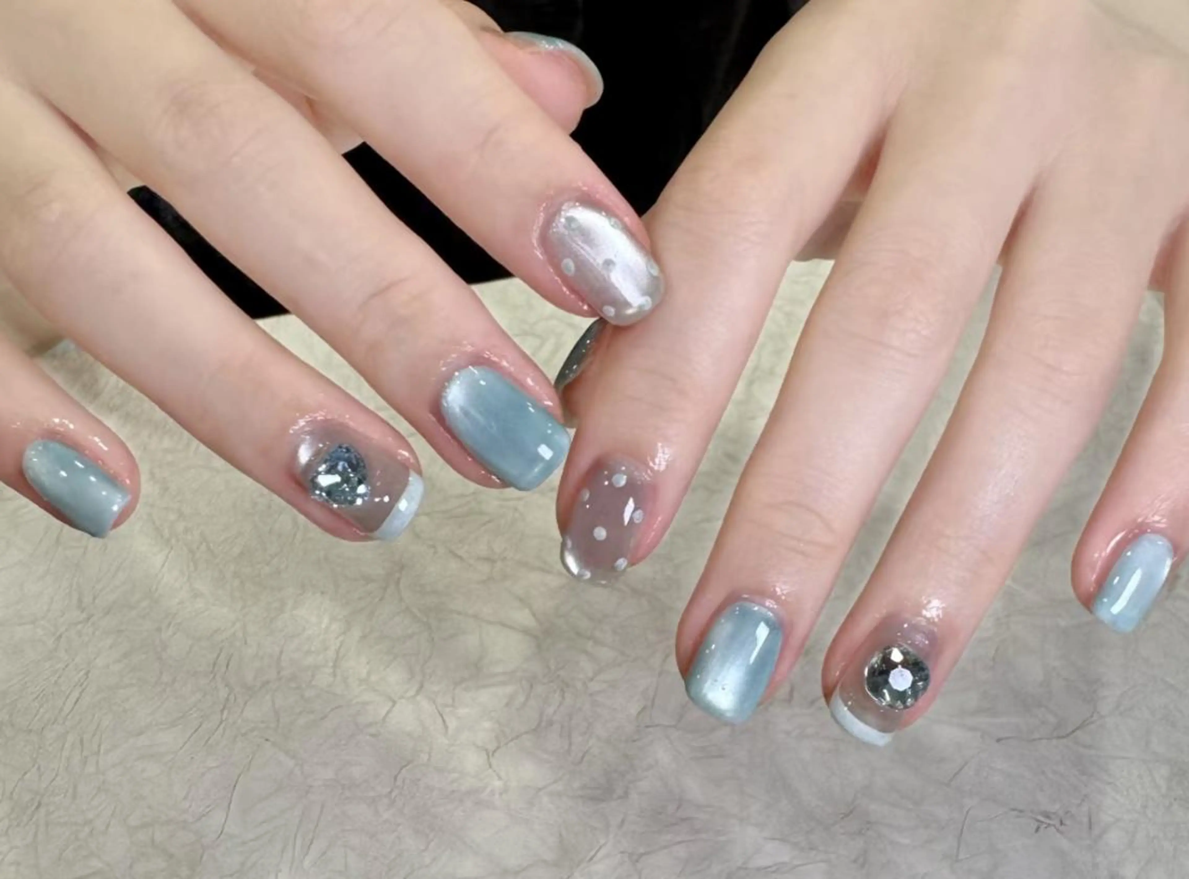 ネイル ハンドネイル エリ🫧 nail池袋東口のネイルデザイン