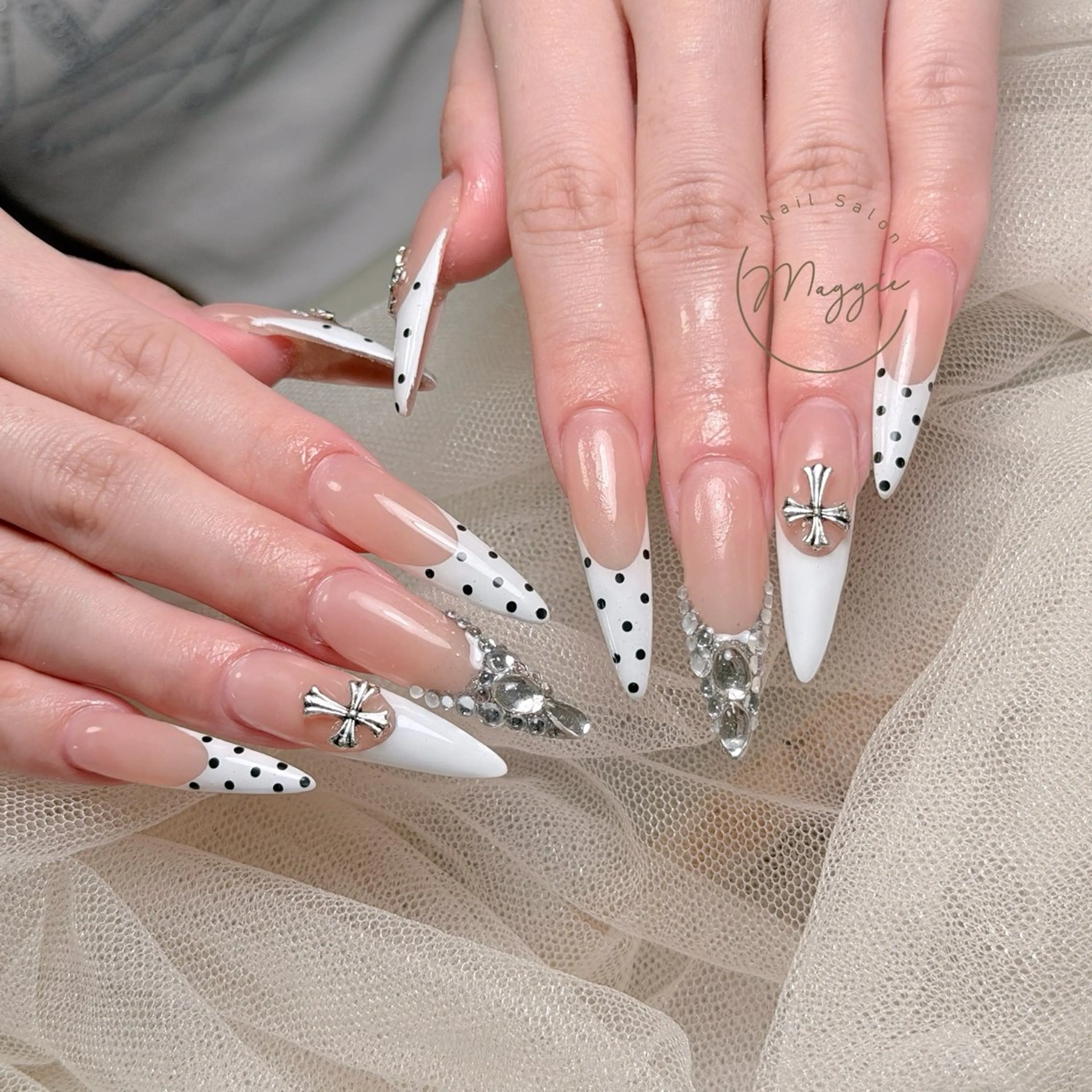 ネイル ハンドネイル Maggie Nail🦩のネイルデザイン