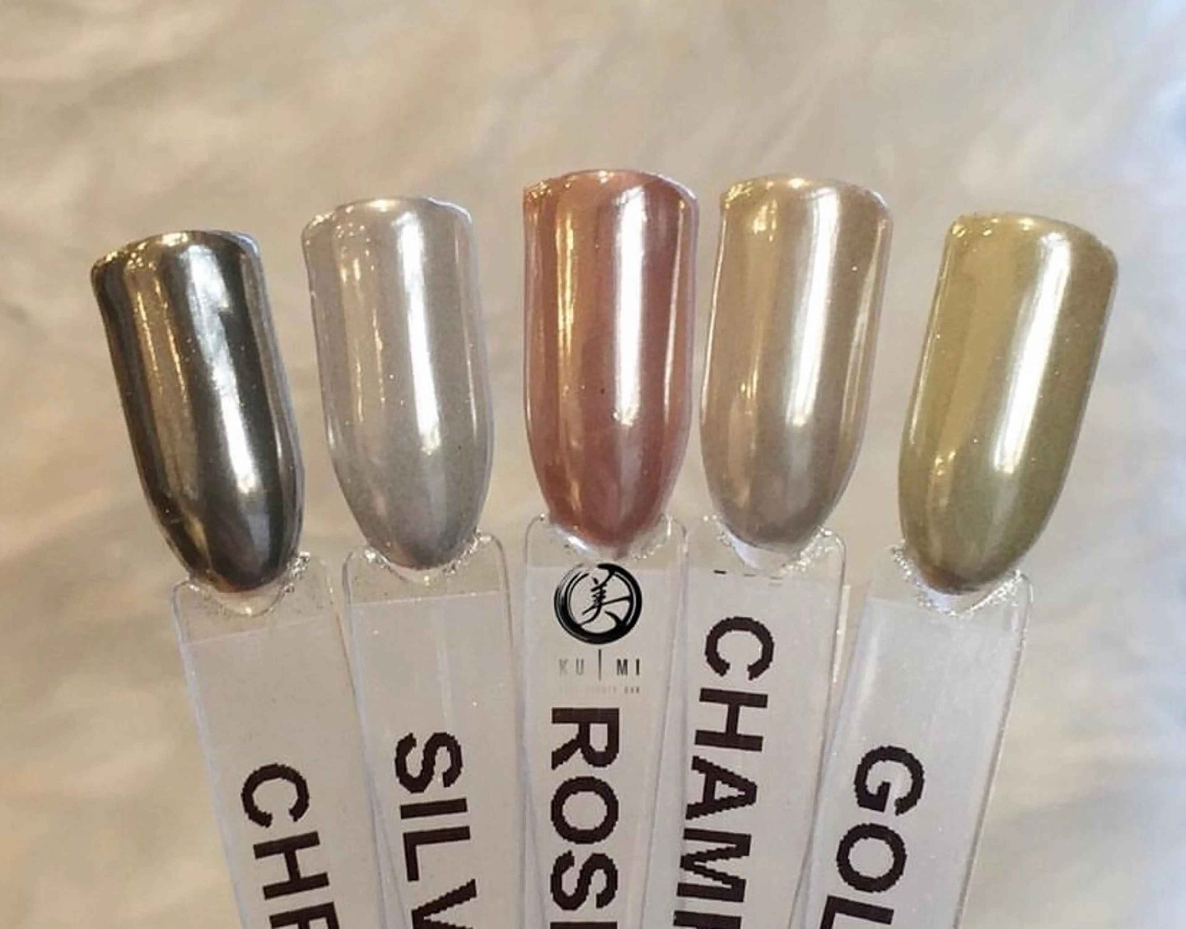 ネイル ミラーネイル オトク ネイルのネイルデザイン