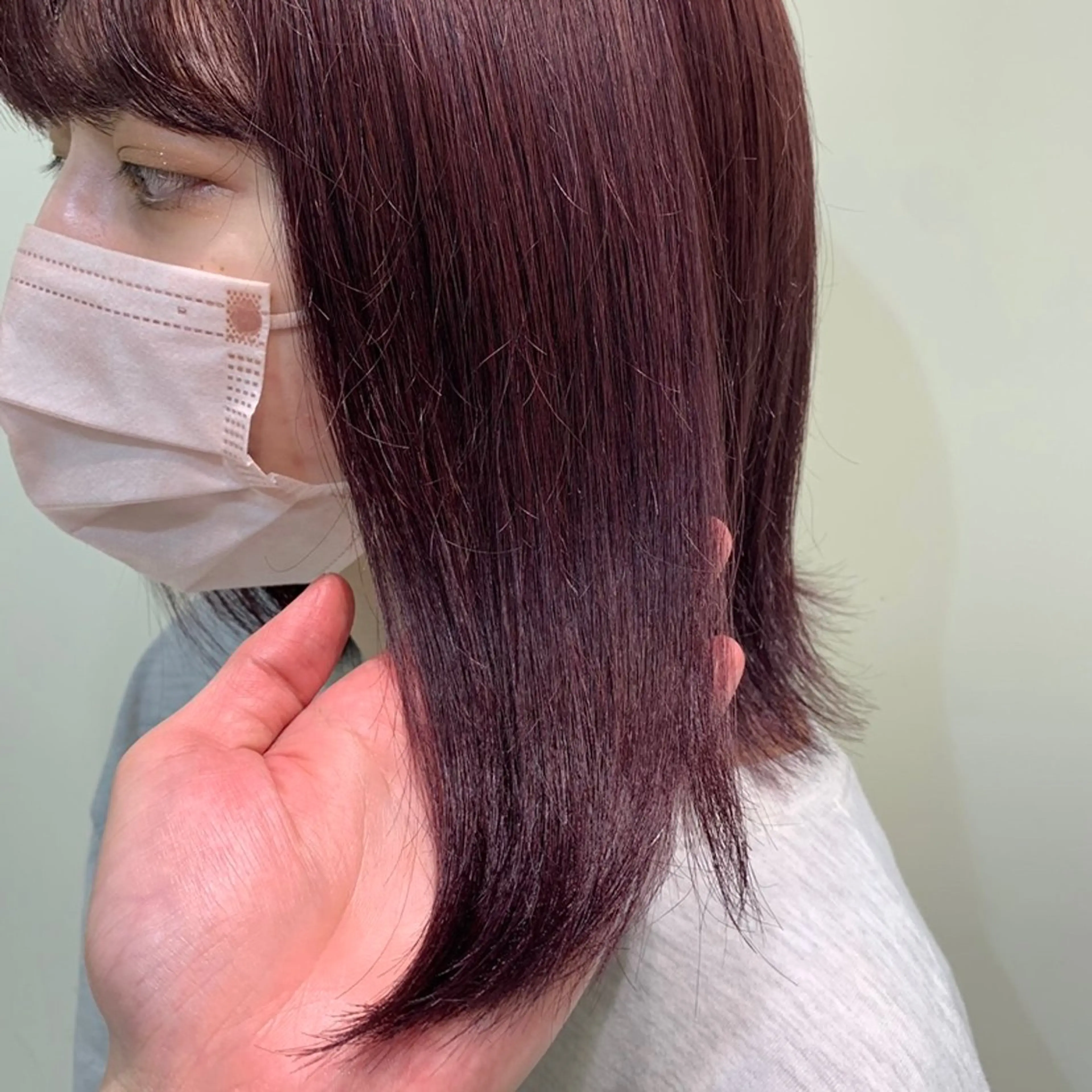 ミディアム カラー フェザー/ニュアンス パーマ/ryutoのヘアスタイル