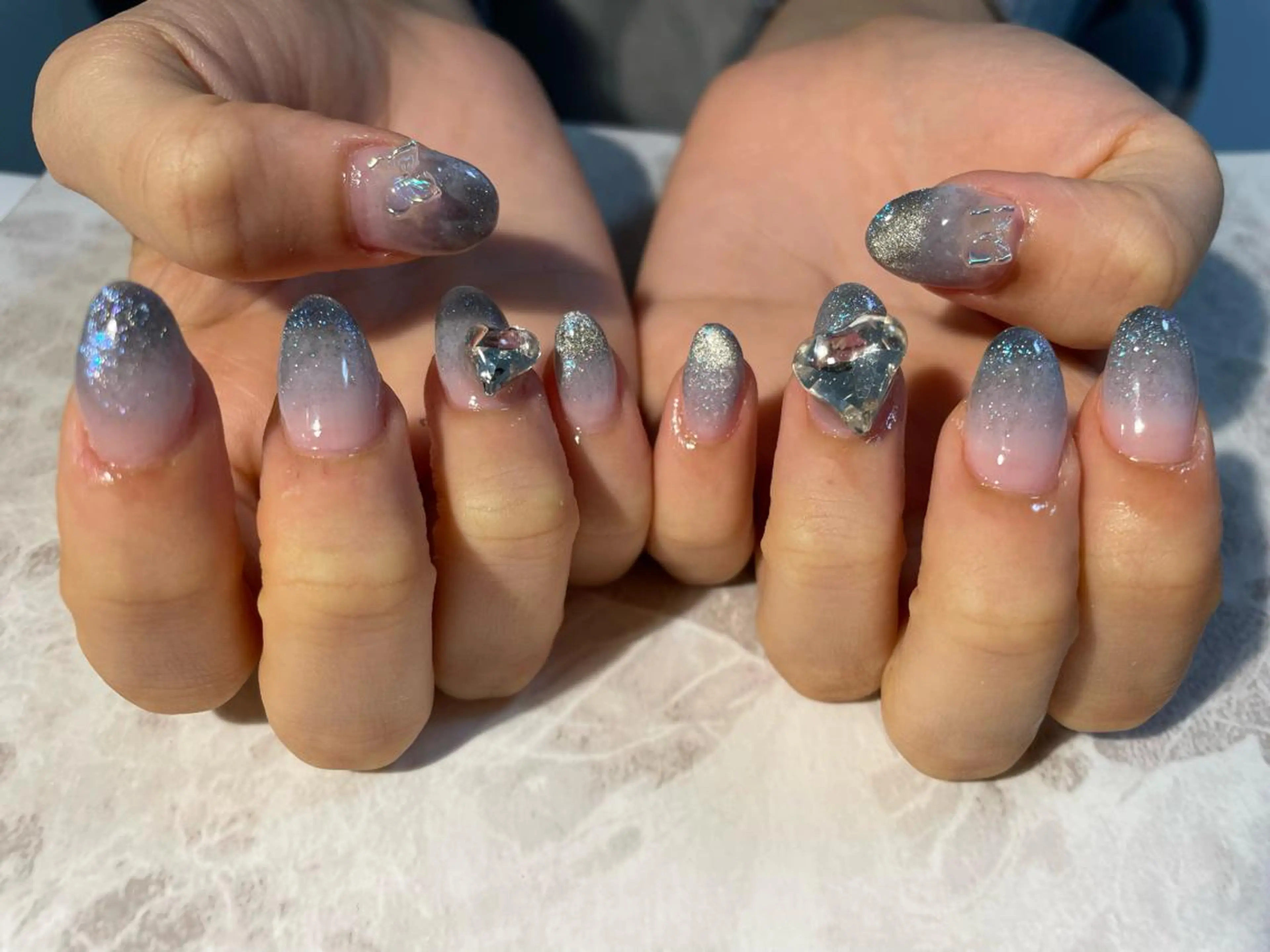 ネイル ハンドネイル Roi〈ロワ〉 Minakoのネイルデザイン