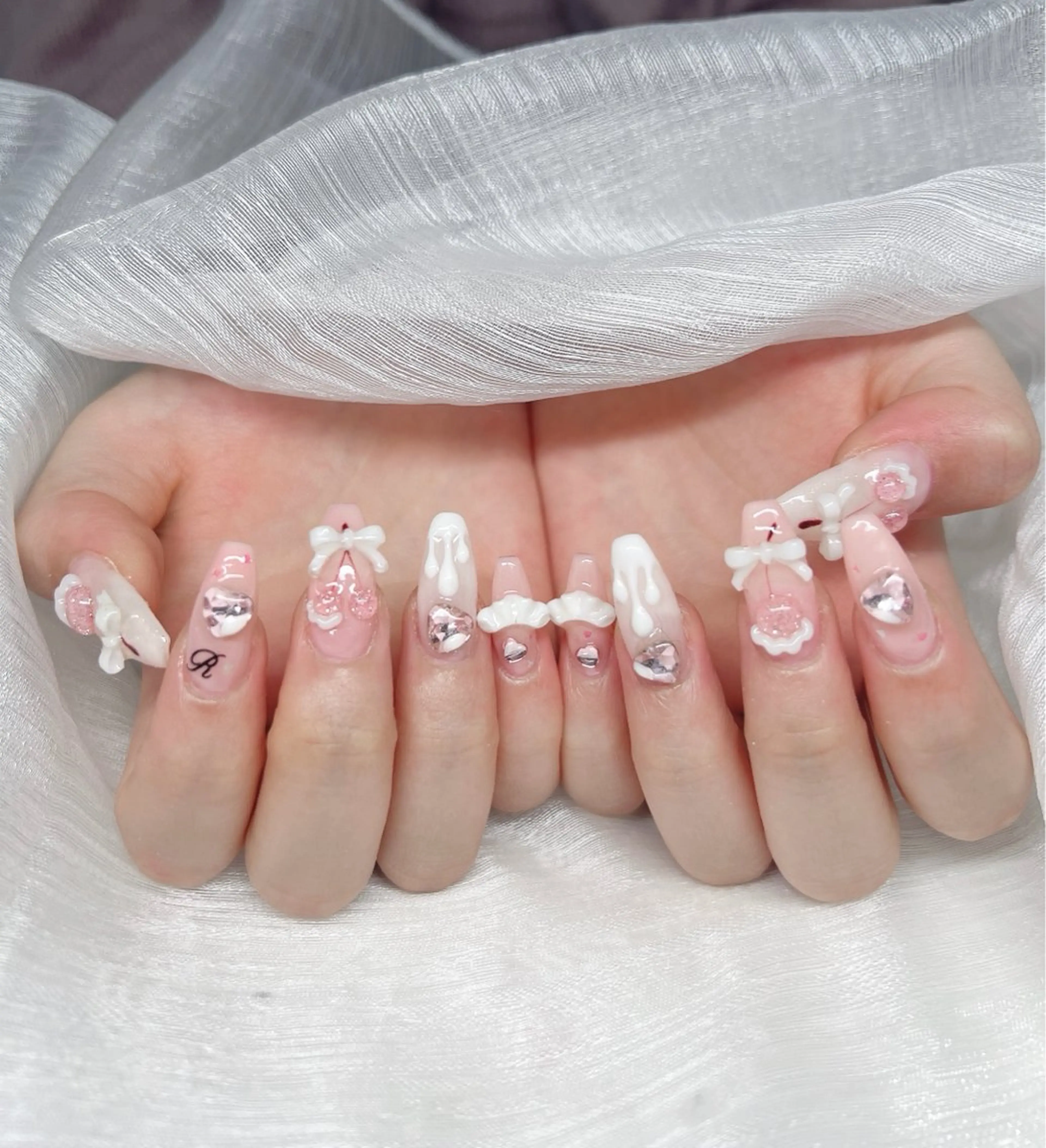 ネイル ハンドネイル Lee Nails チップ長さだし専門店のネイルデザイン