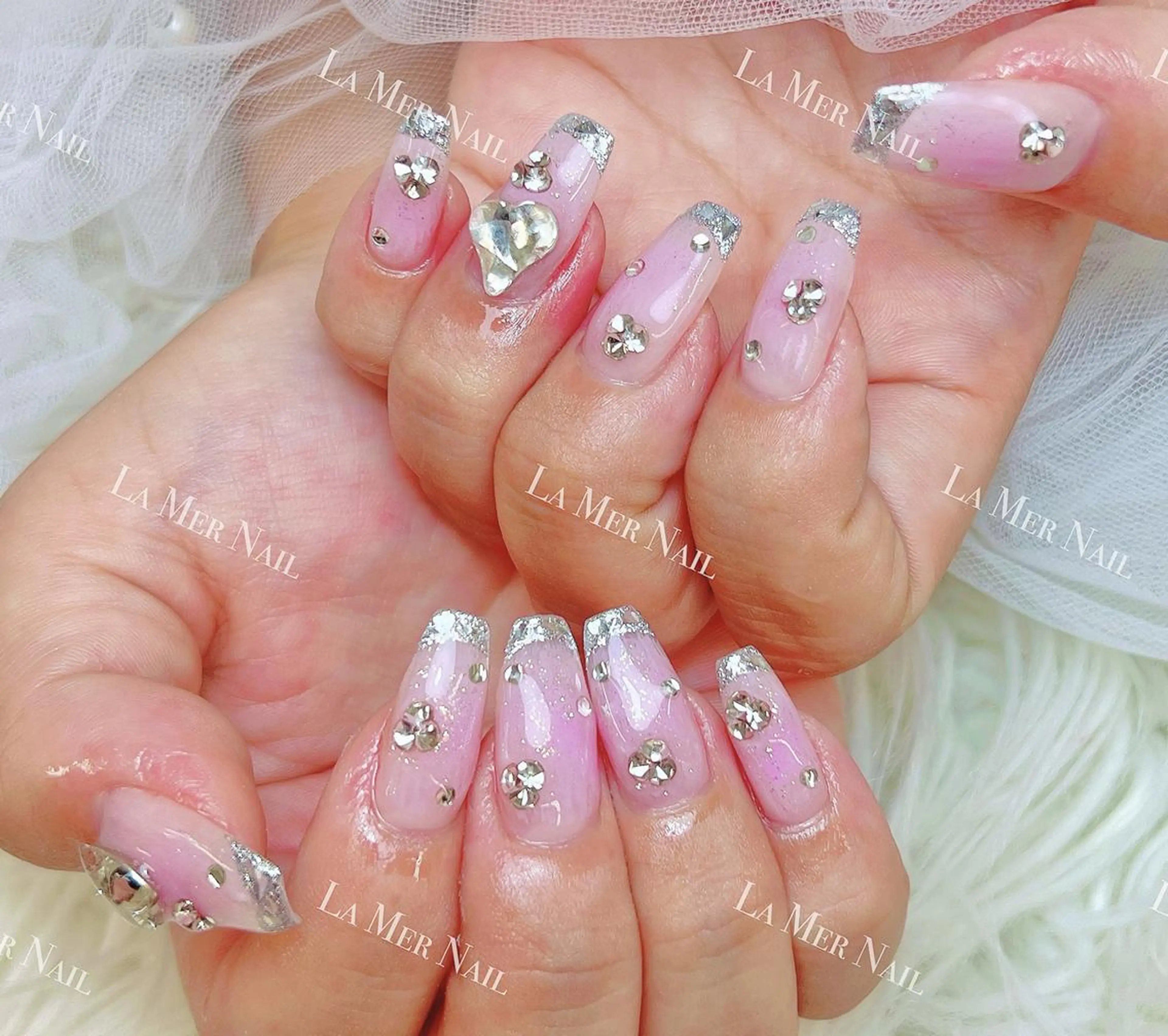 ネイル Merit メリット_のネイルデザイン