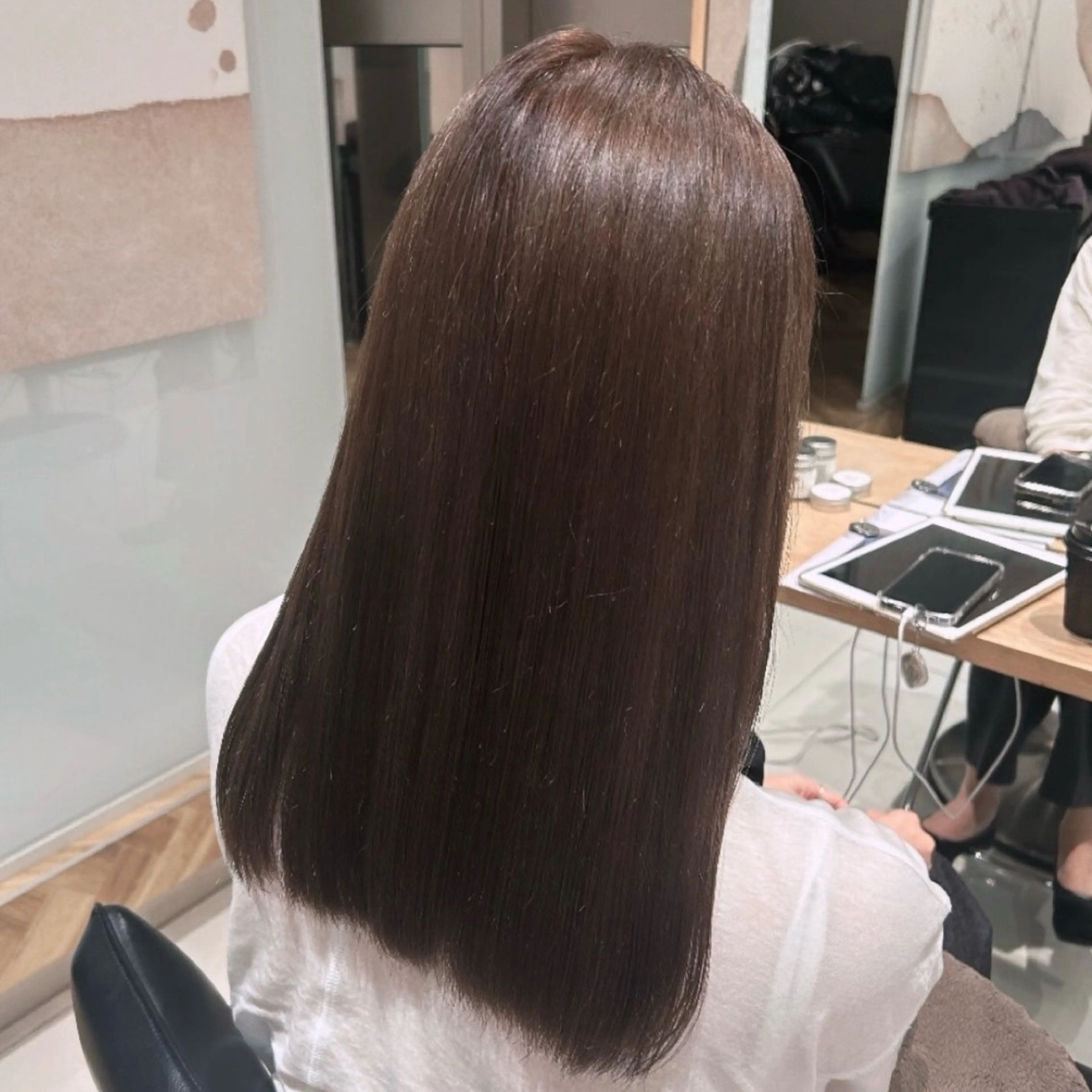 カラー ブリーチ ブラウンカラー サラ艶/韓国ヘア ︎🌟璃奈 (ﾘﾅ)のヘアスタイル