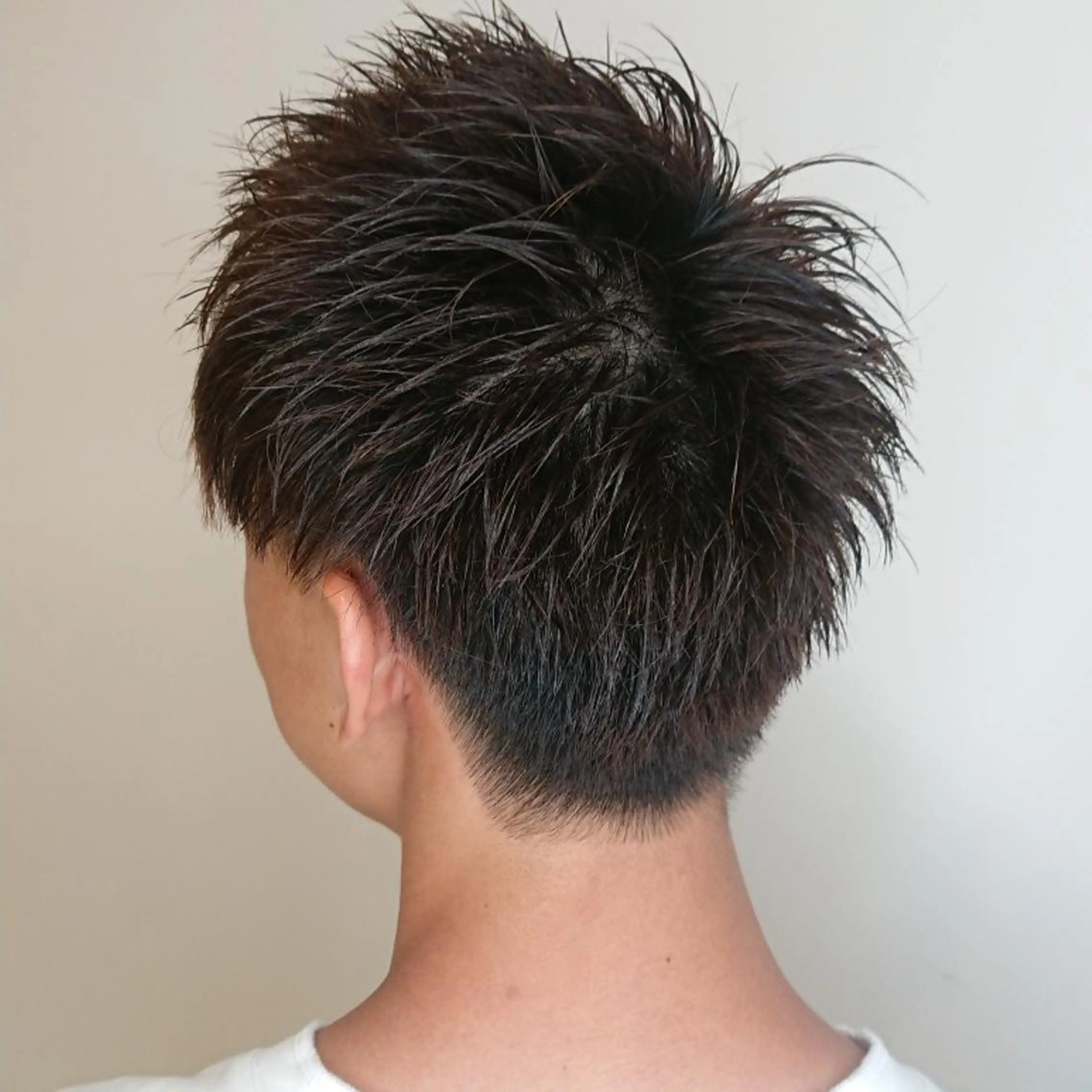 メンズ カラー パーマ ヘアアレンジ ブリーチ/ヘアケア/ 艶髪/イギチハルのヘアスタイル