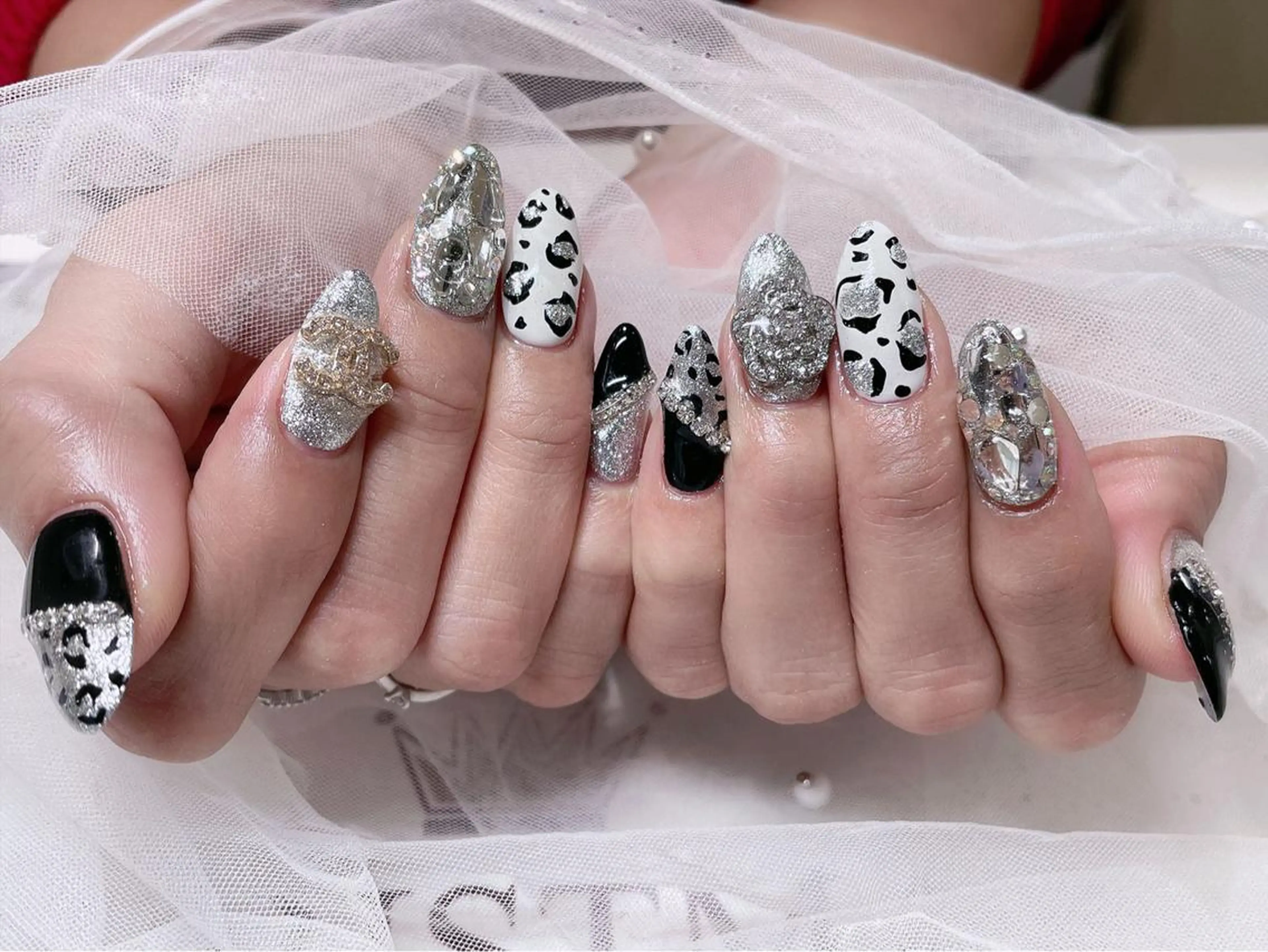 ネイル 美爪パラジェル導入店 Sunnilyのネイルデザイン