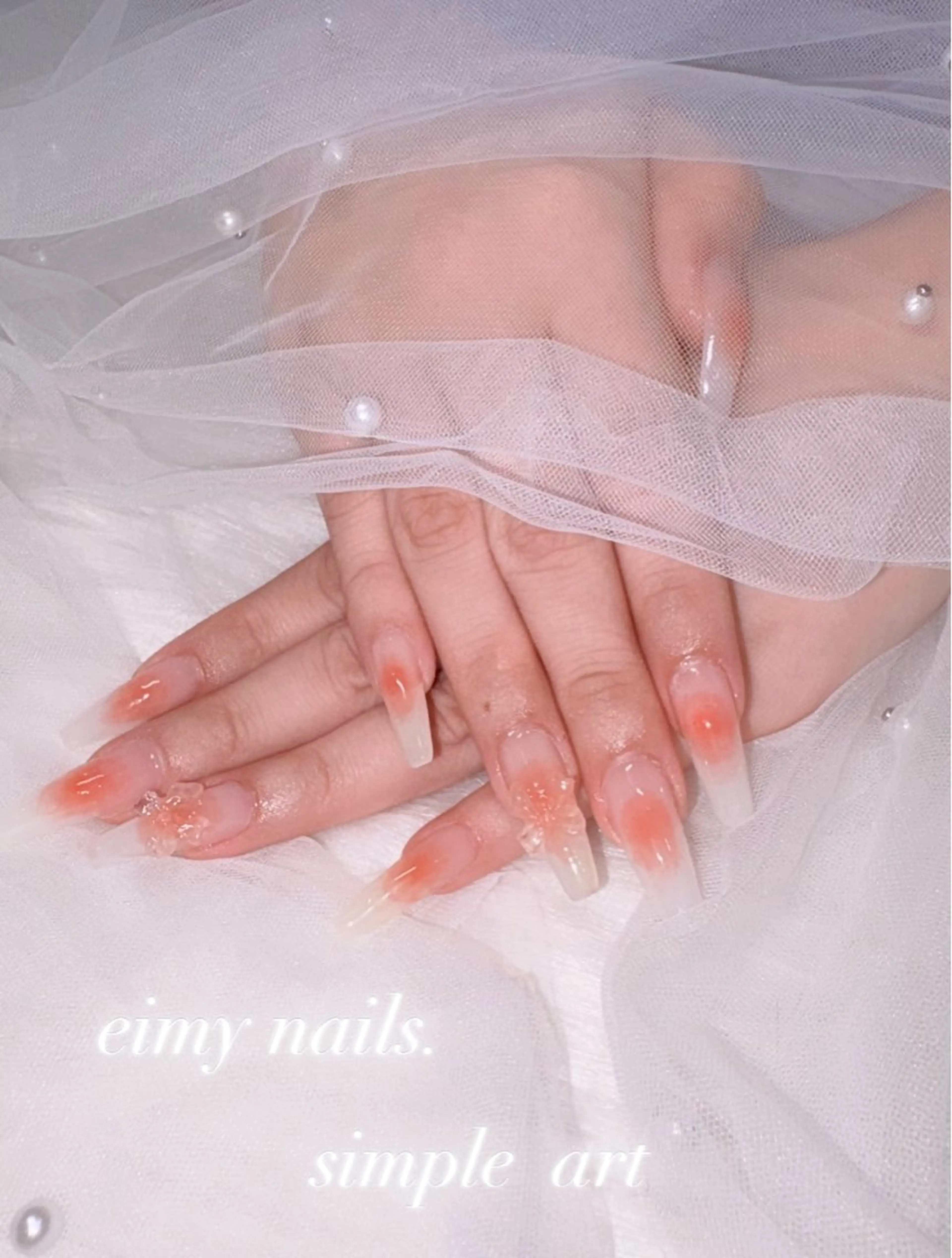 ネイル チークネイル クリアネイル リボン ホワイト ハンドネイル eimy nails♡のネイルデザイン