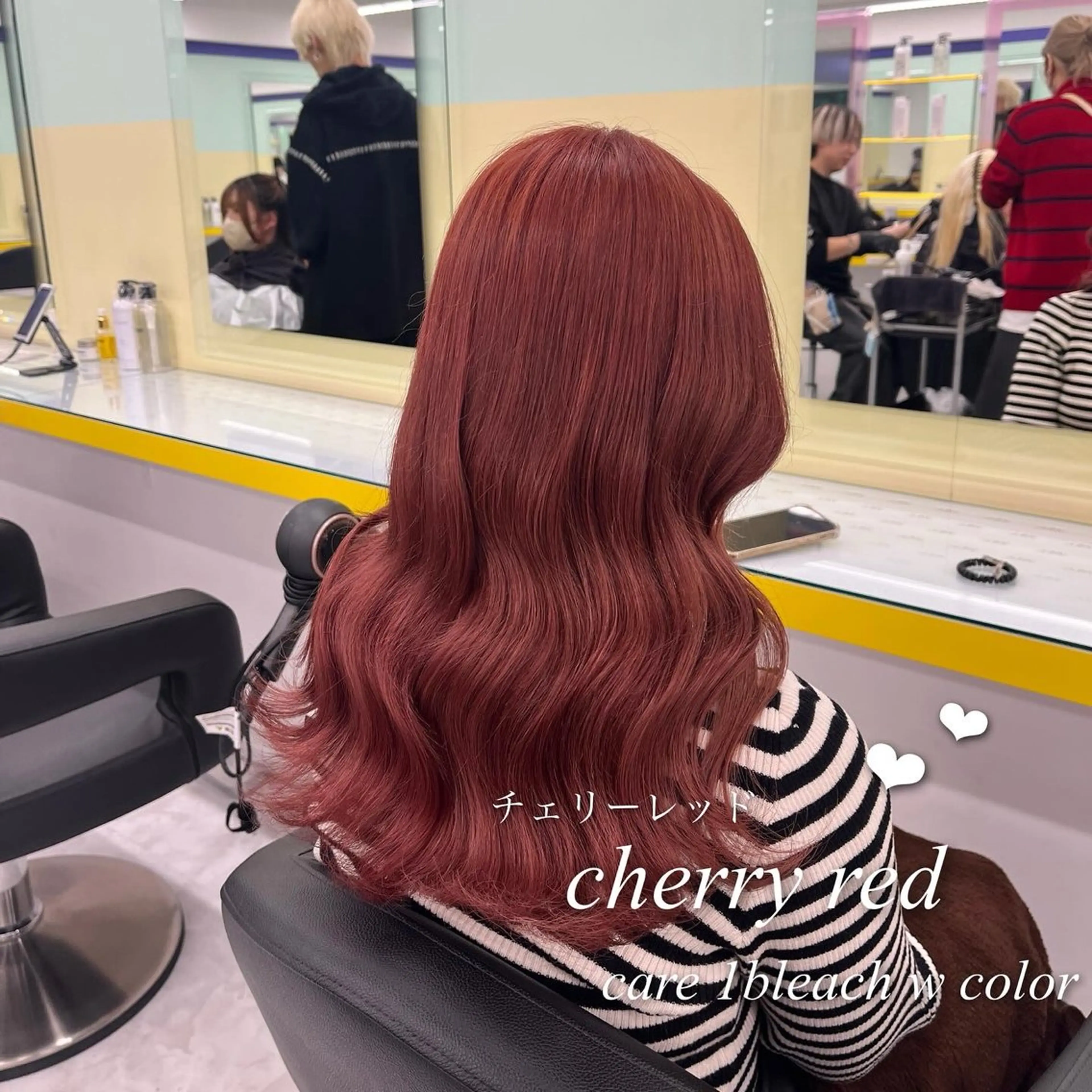 セミロング カラー ヘアアレンジ レッドカラー ヘアカラー トリートメント ヘアセット 🎀Girly艶髪カ ラー🎀Harukaのヘアスタイル