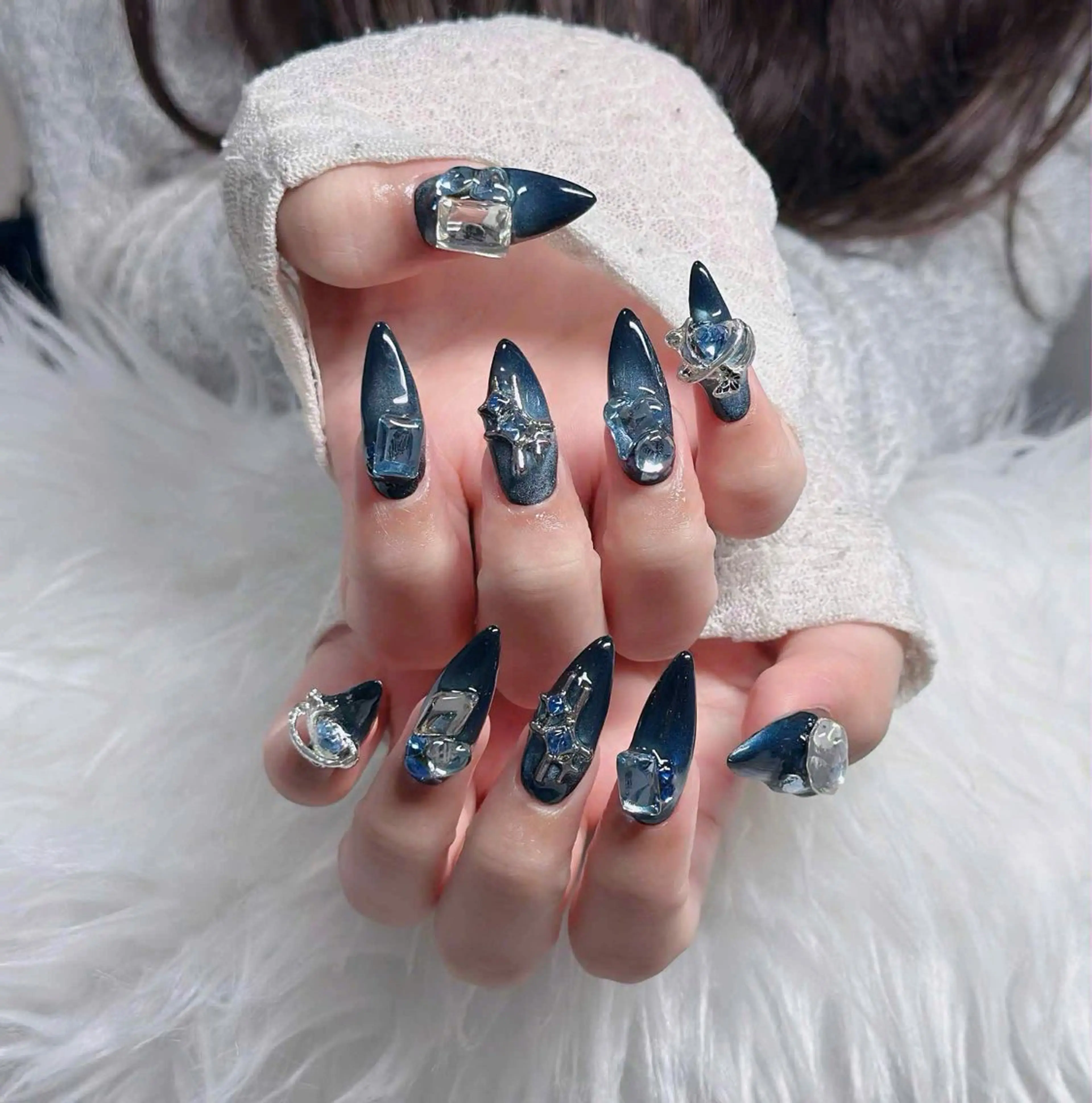 ネイル オーロラネイル フレンチネイル ジェルネイル ハロウィン 韓国ネイル ハンドネイル H.baby Nail Salonのネイルデザイン