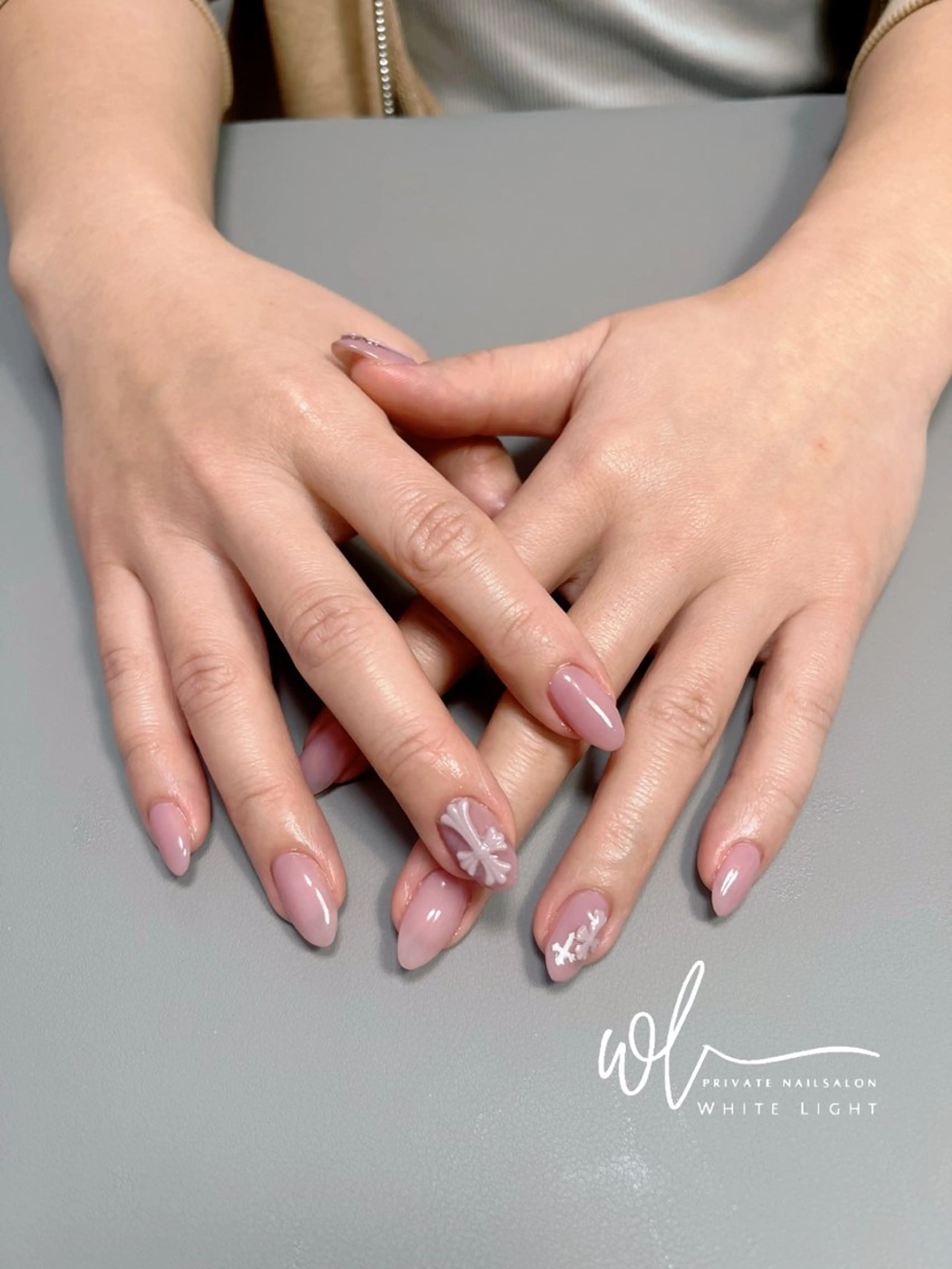 ネイル ワンカラーネイル プライベートサロン WhiteLightのネイルデザイン