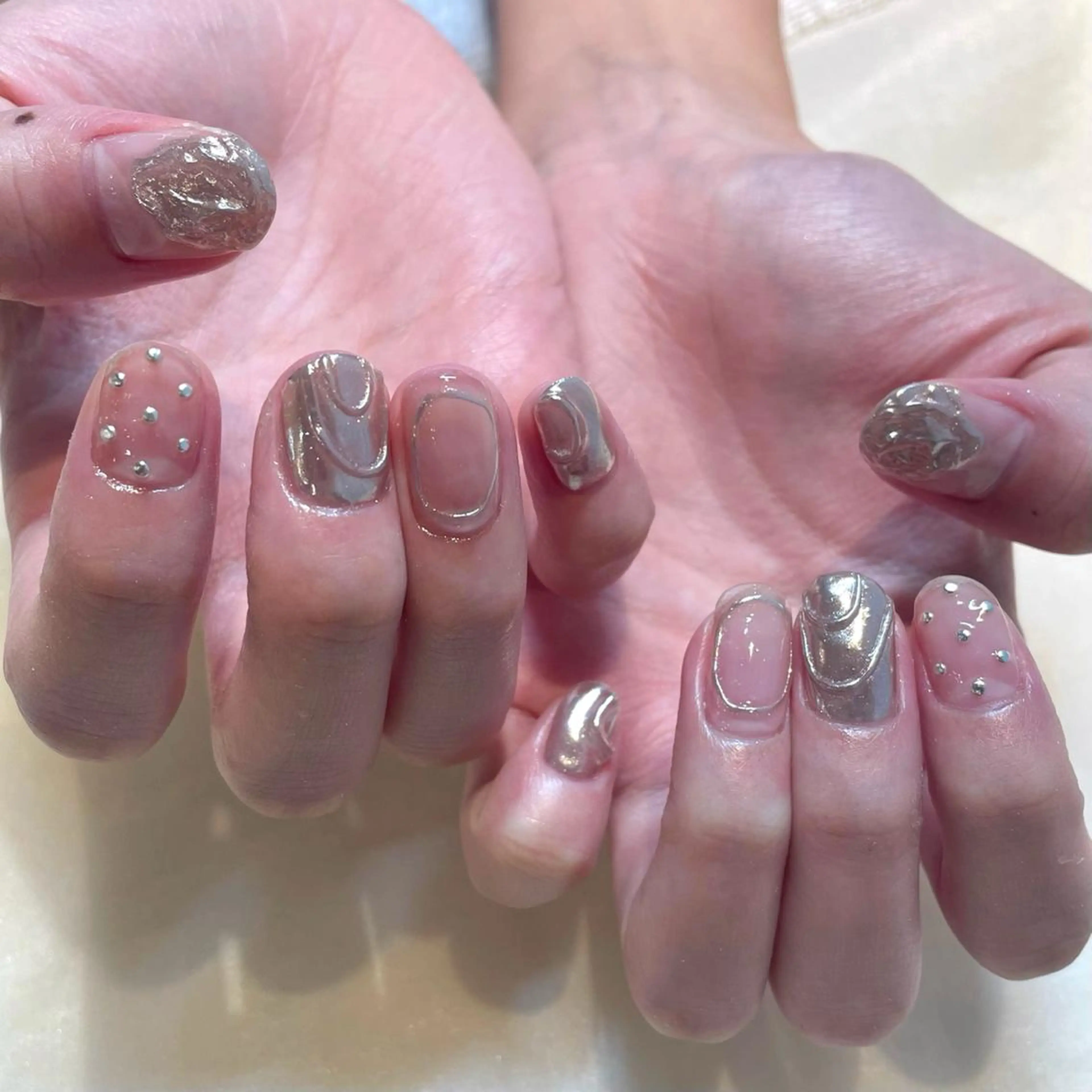 ネイル ハンドネイル 新井 ひなののネイルデザイン