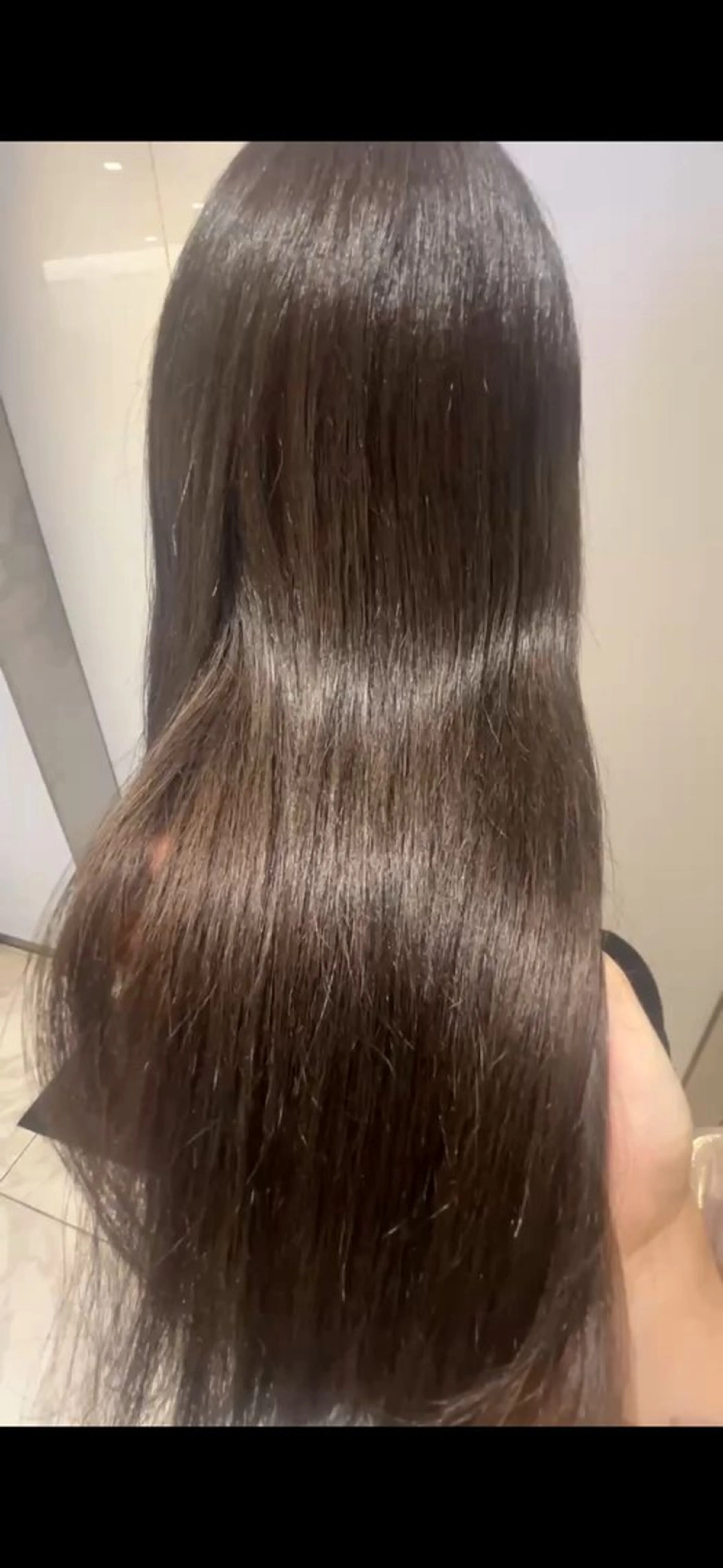 カラー 中山 里奈のヘアスタイル
