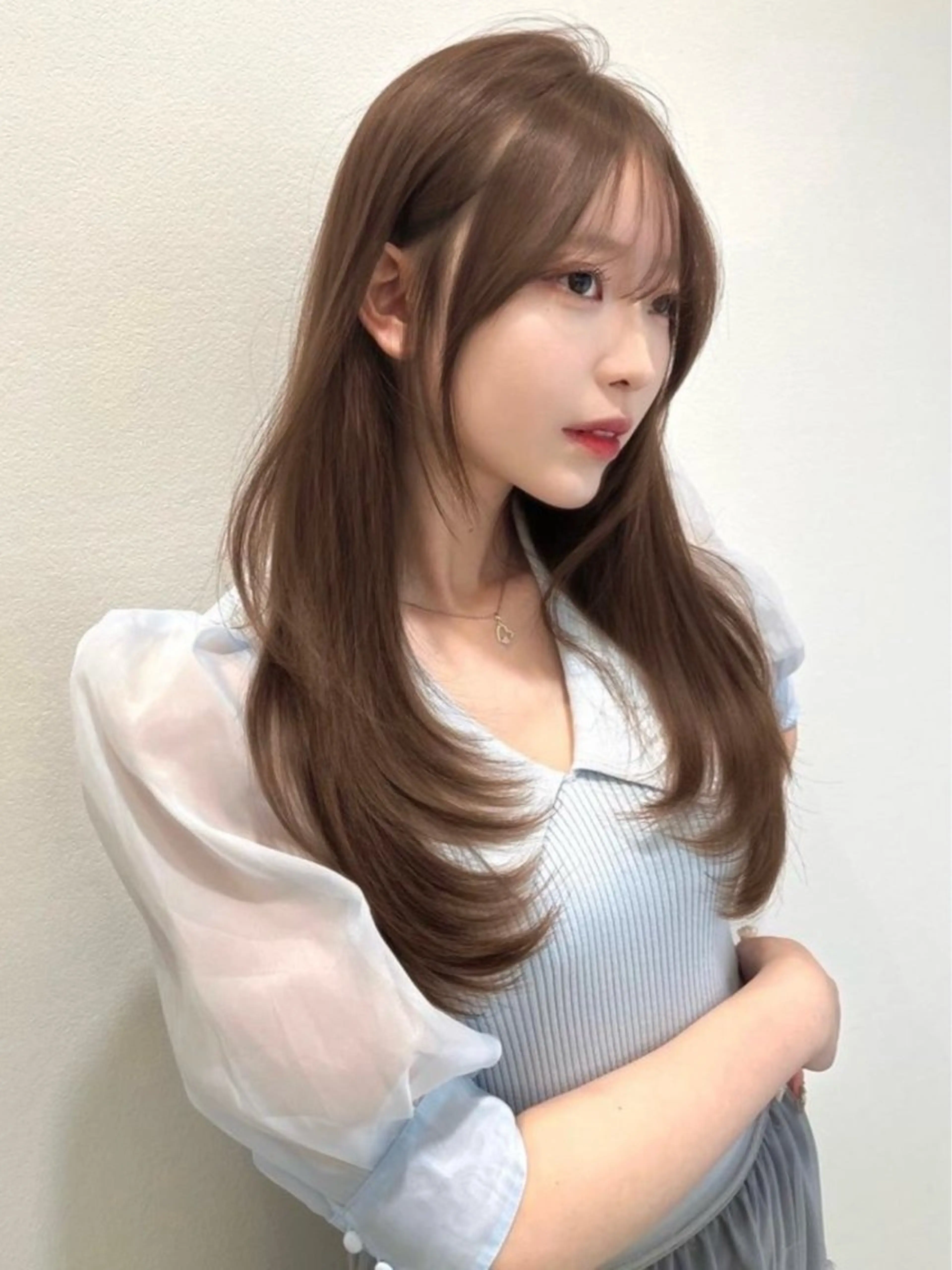 ロング カラー 赤み消し韓国ヘア レイヤー縮毛🤍渡邉のヘアスタイル