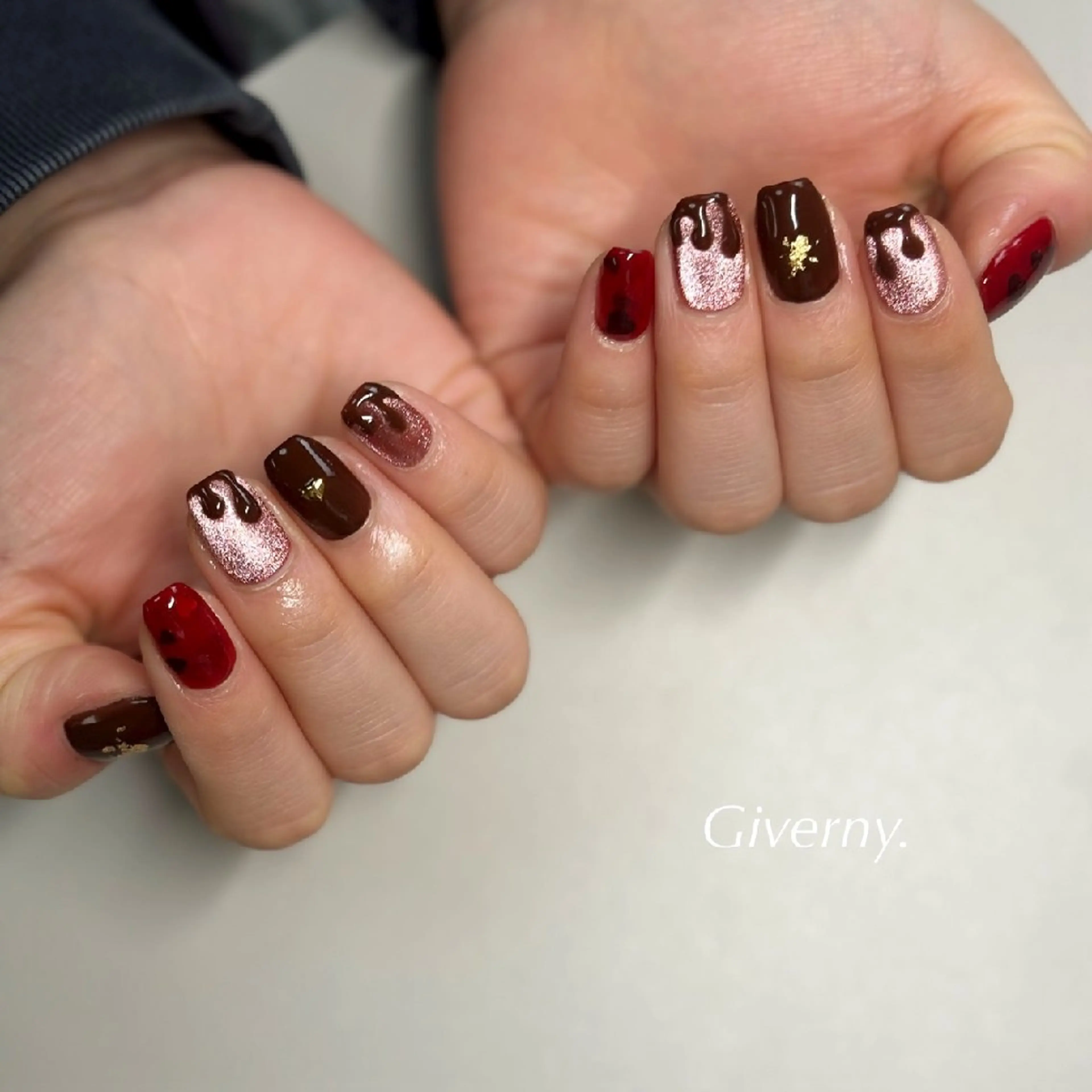 ネイル ハート バレンタイン ハンドネイル Giverny .のネイルデザイン