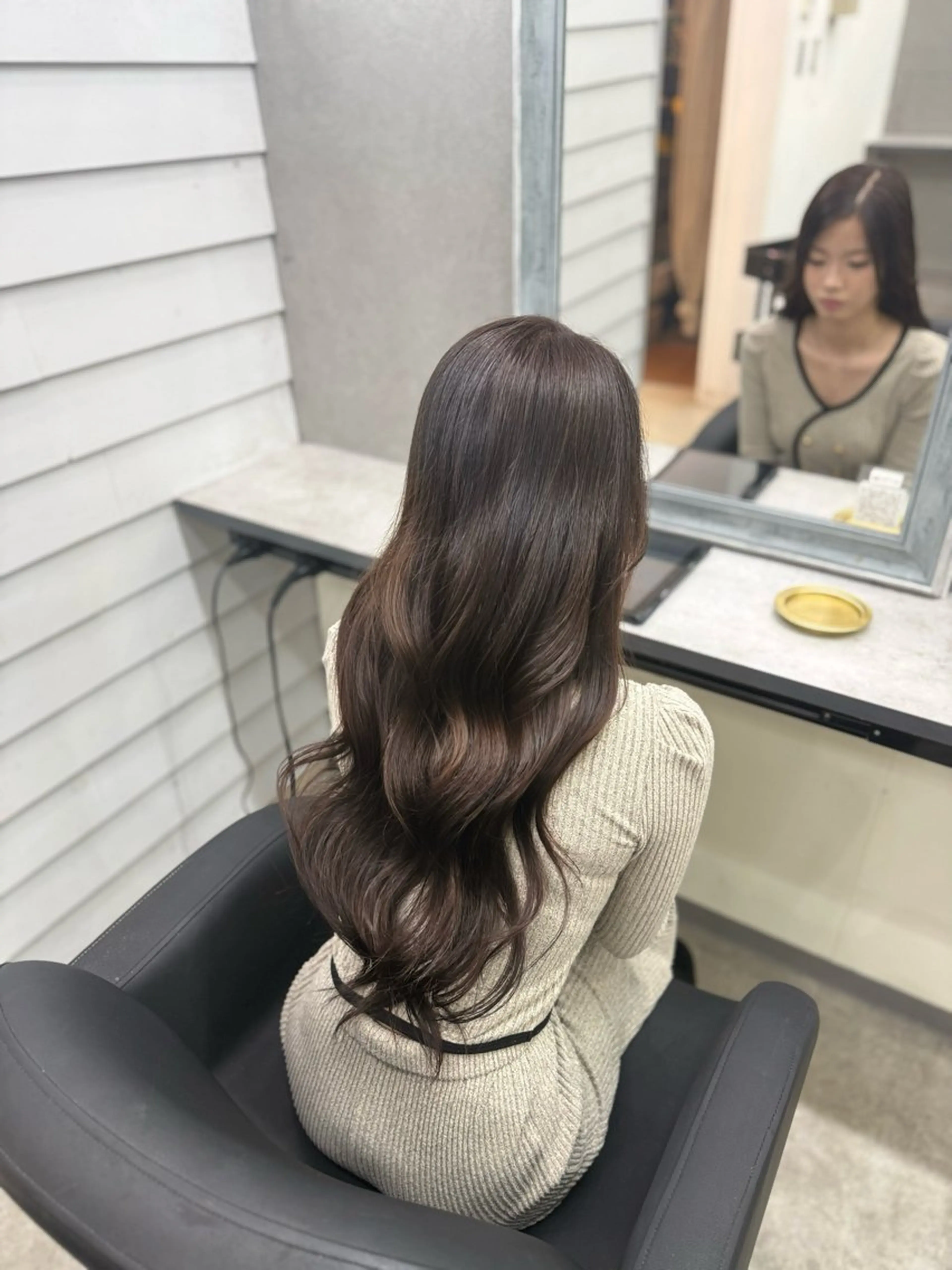 カラー 陽 菜のヘアスタイル