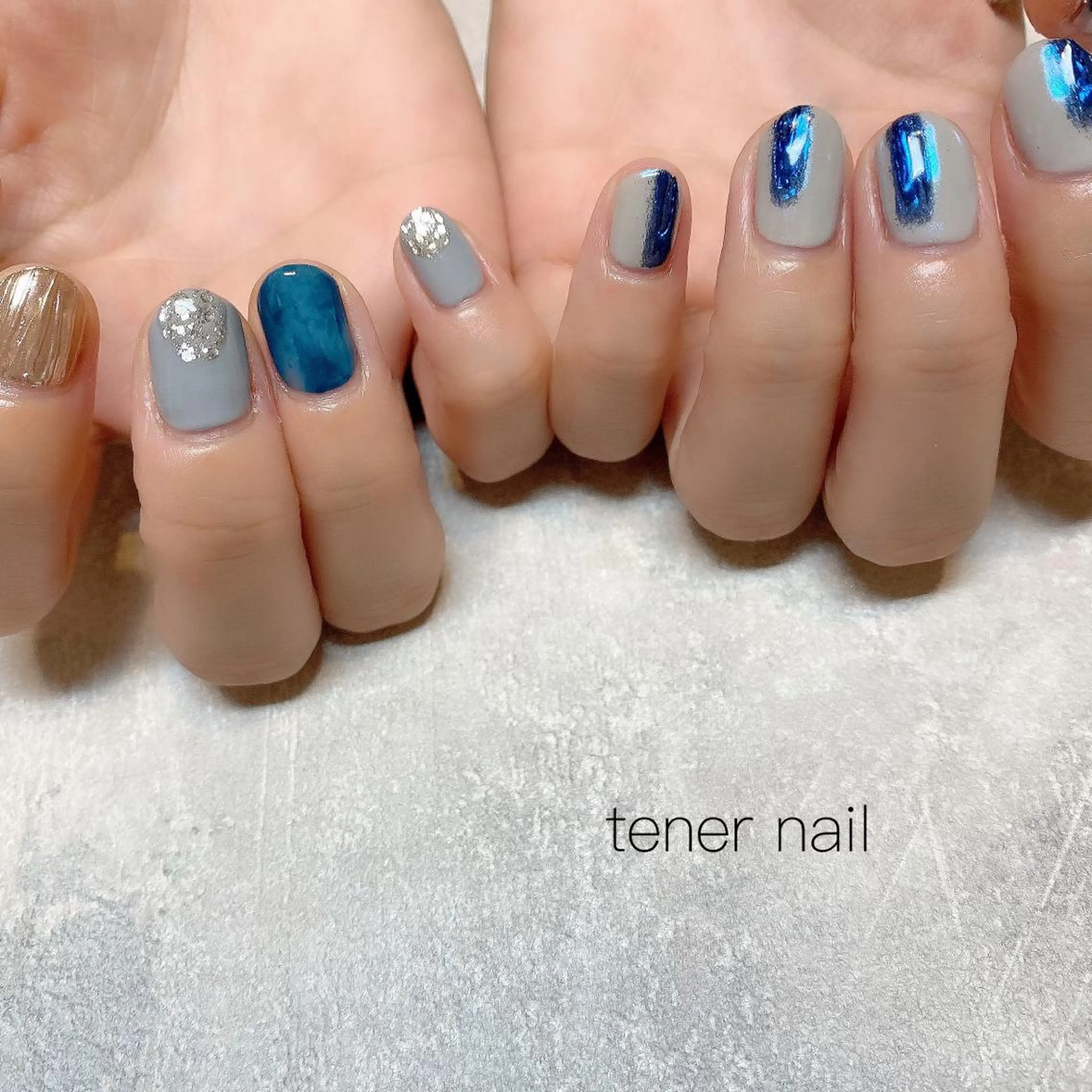 ネイル べっ甲ネイル ブルー ミラーネイル ニュアンスネイル テネルネイル tener nailのネイルデザイン