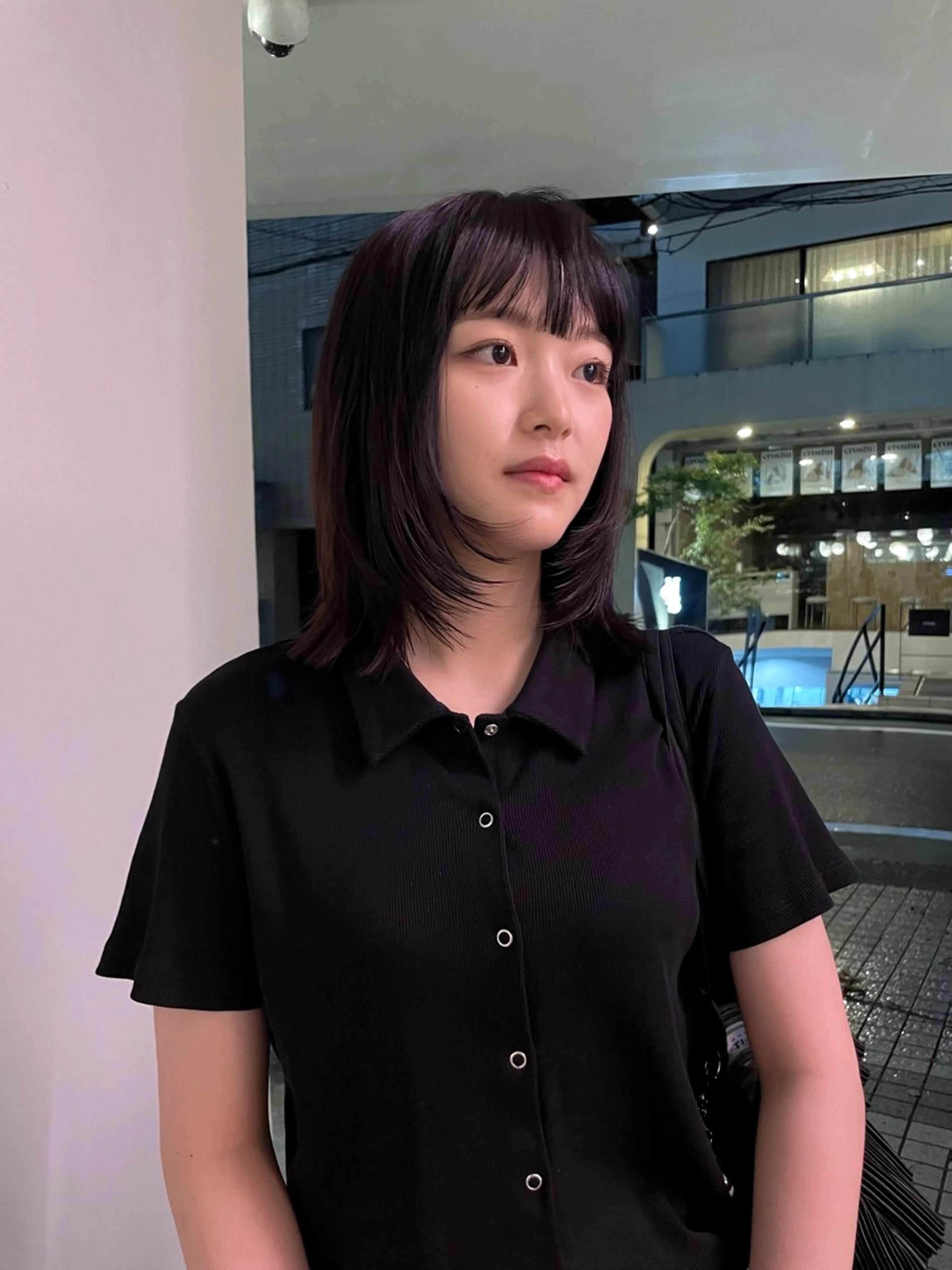 ミディアム 顔周りカット ハッシュカット レイヤーカット FILMS 綾菜のヘアスタイル