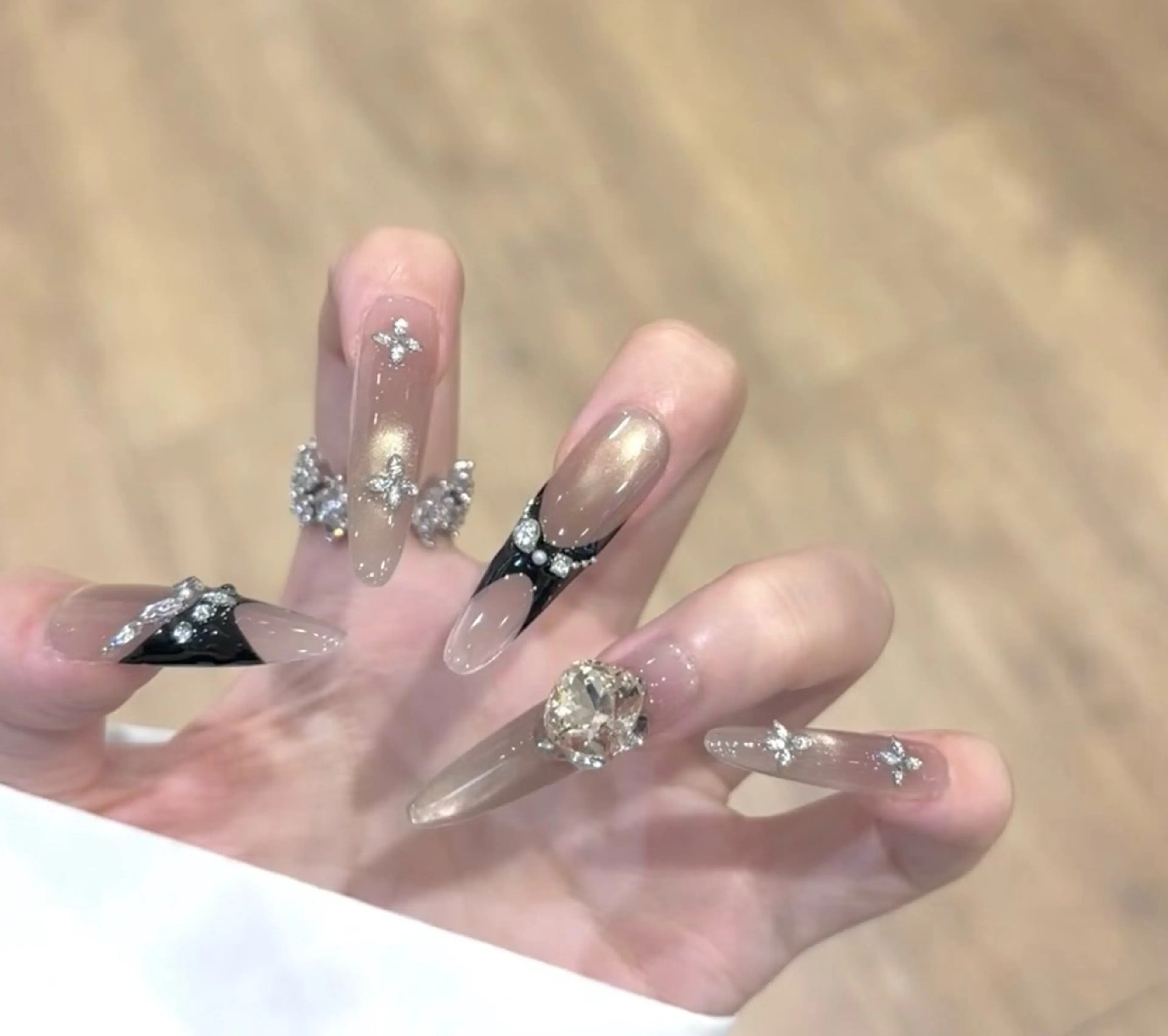 ネイル オーロラネイル 成人式 フットネイル フレンチネイル ジェルネイル ハンドネイル 長さだし専門 ありさのネイルデザイン