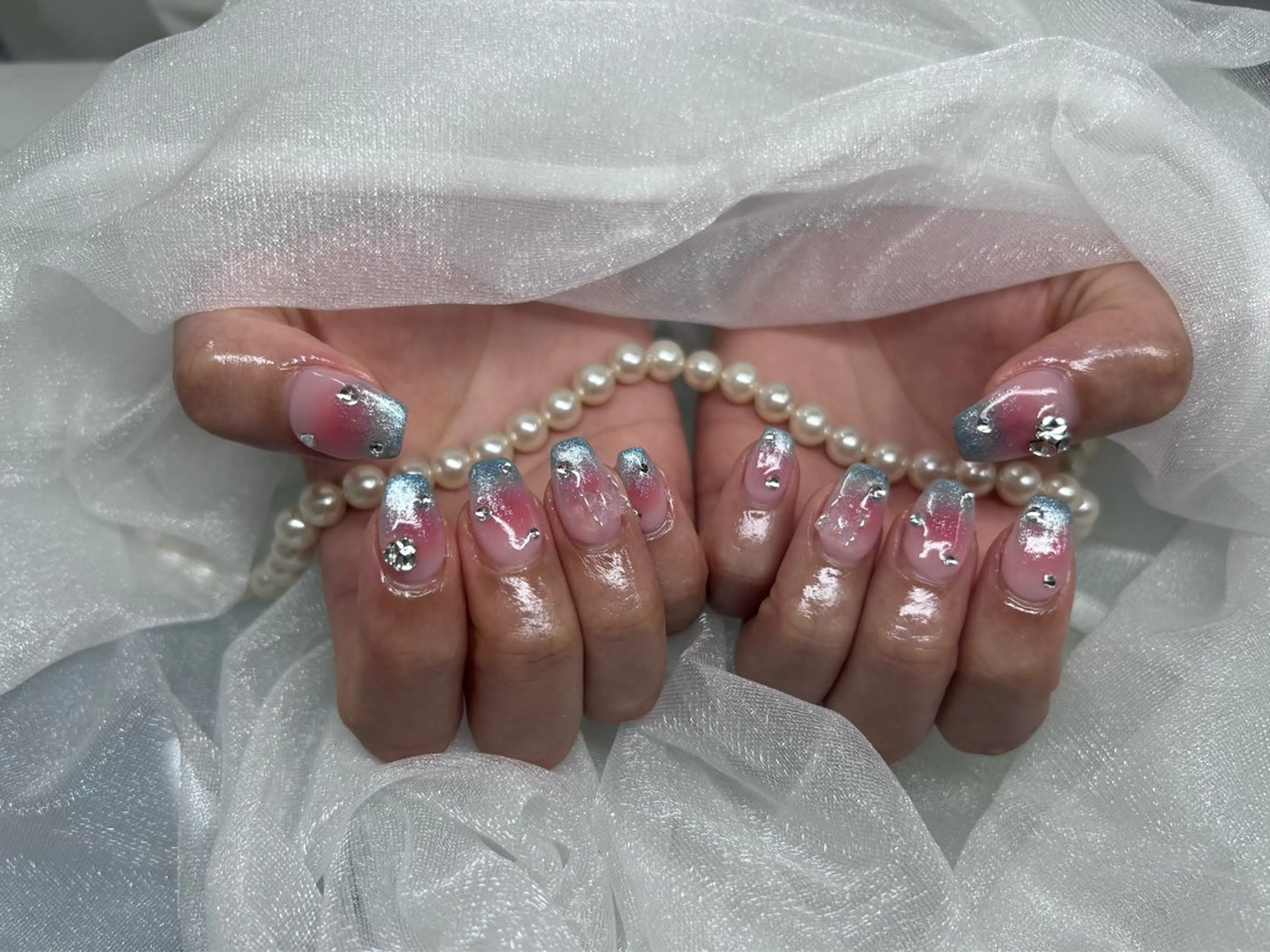 ネイル 持ち込み 加藤 楓子のネイルデザイン