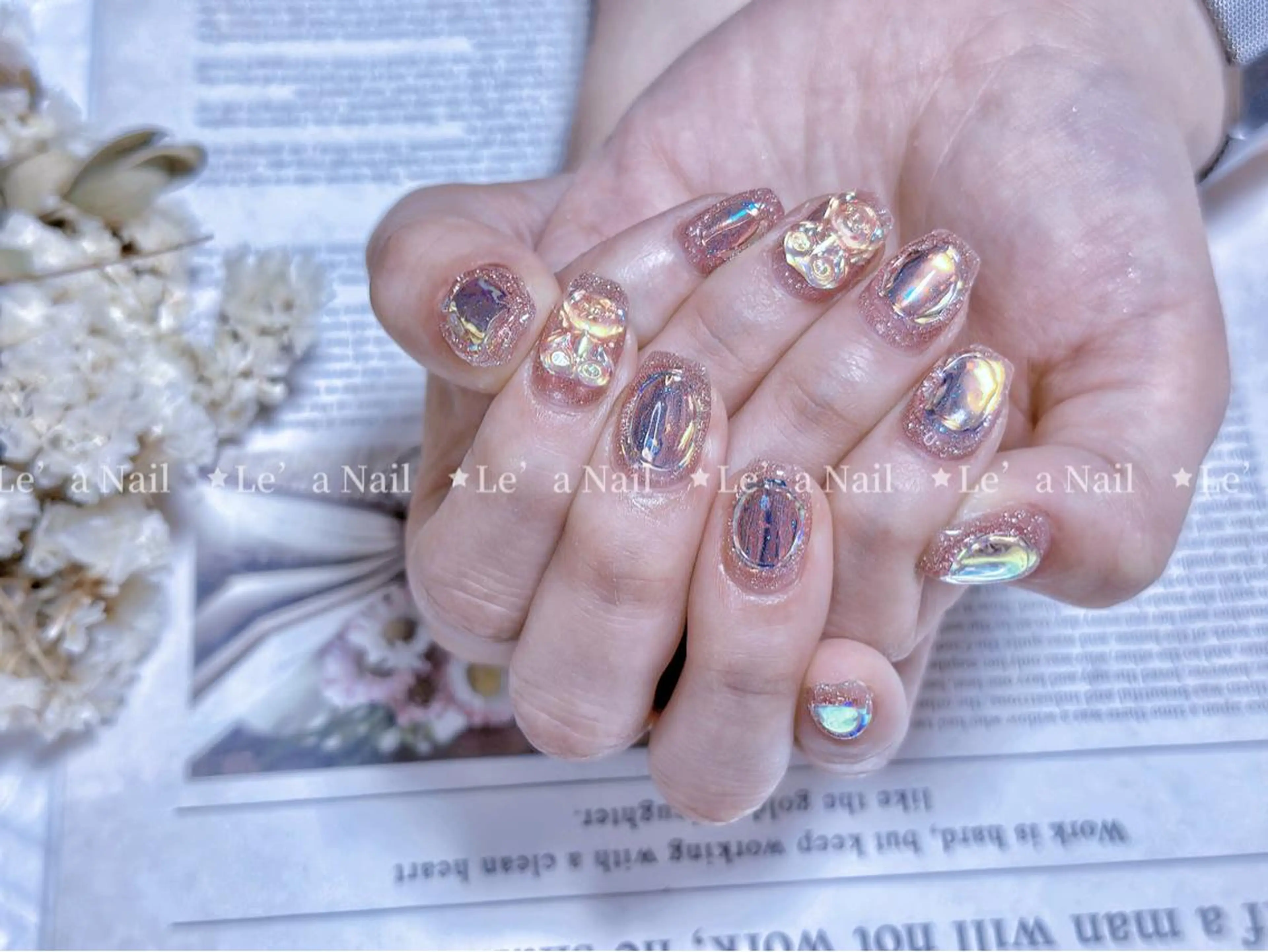 ミディアム カラー ネイル Le’a NailSalonのネイルデザイン