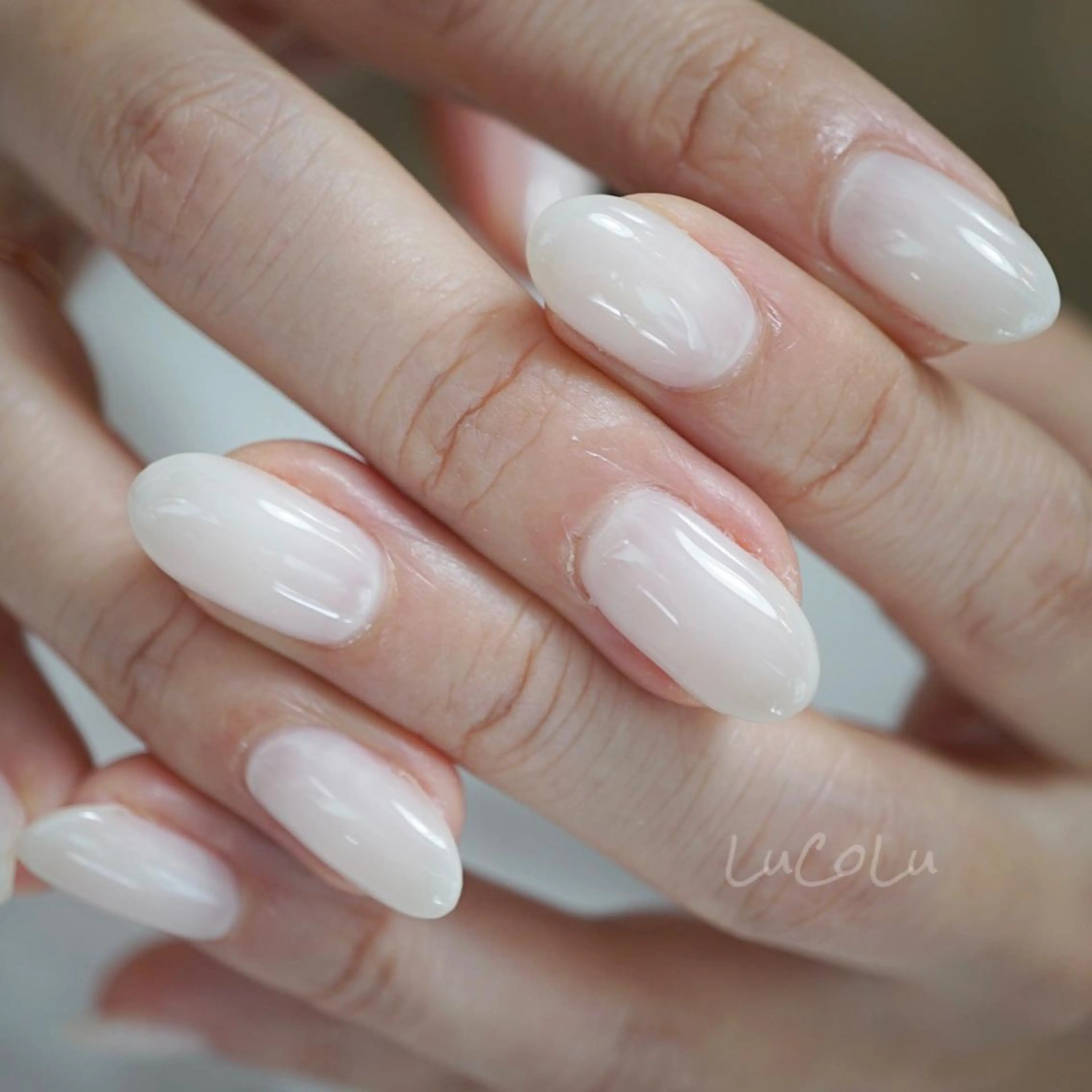 ミディアム ネイル LuCoLu ucoのネイルデザイン