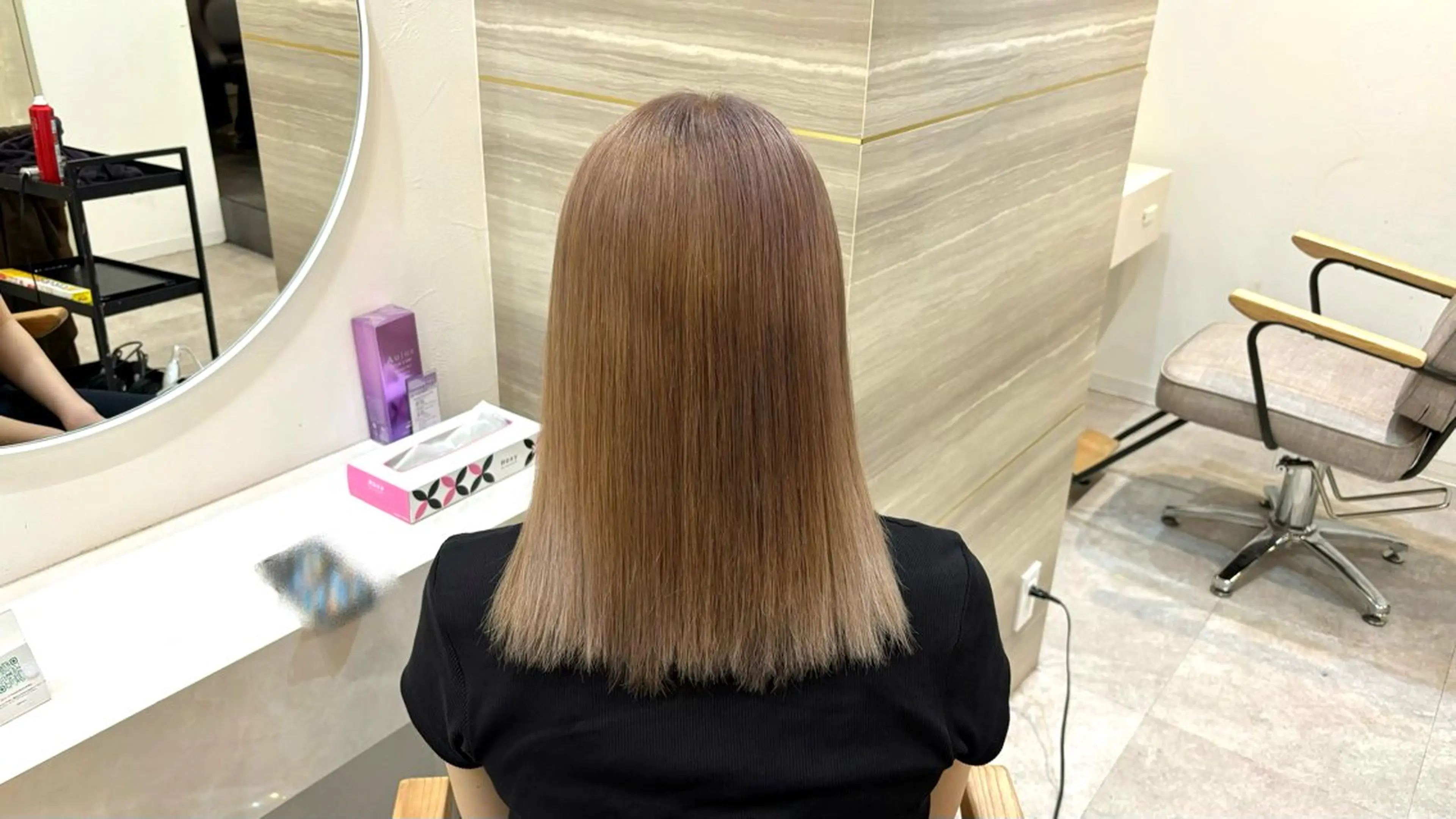 ミディアム ヘアカラー トリートメント NANA🍊/熊谷 /縮毛矯正/髪質改善のヘアスタイル