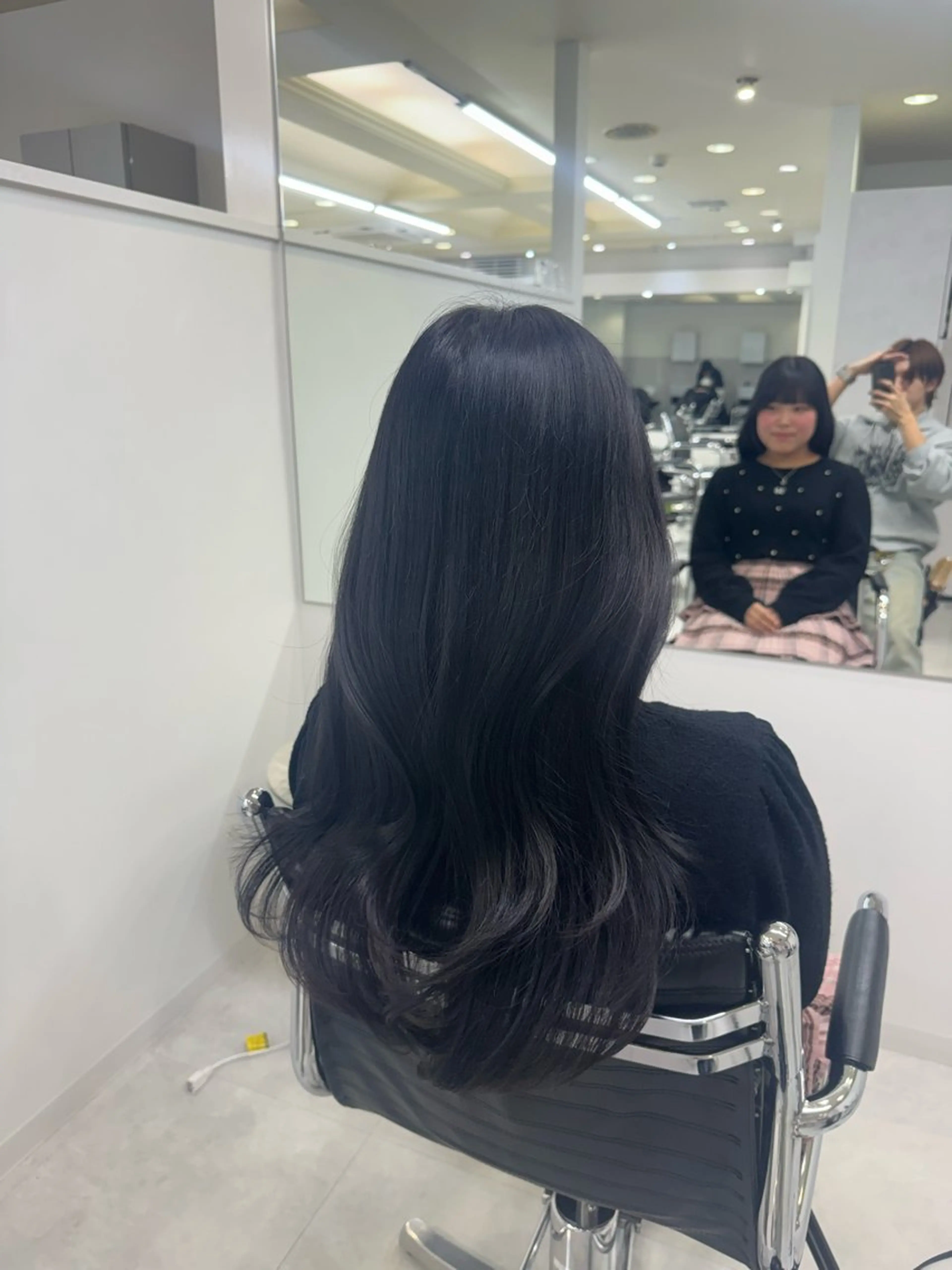 ロング カラー ヘアカラー トリートメント 透明感カラー✨ /YUYAのヘアスタイル