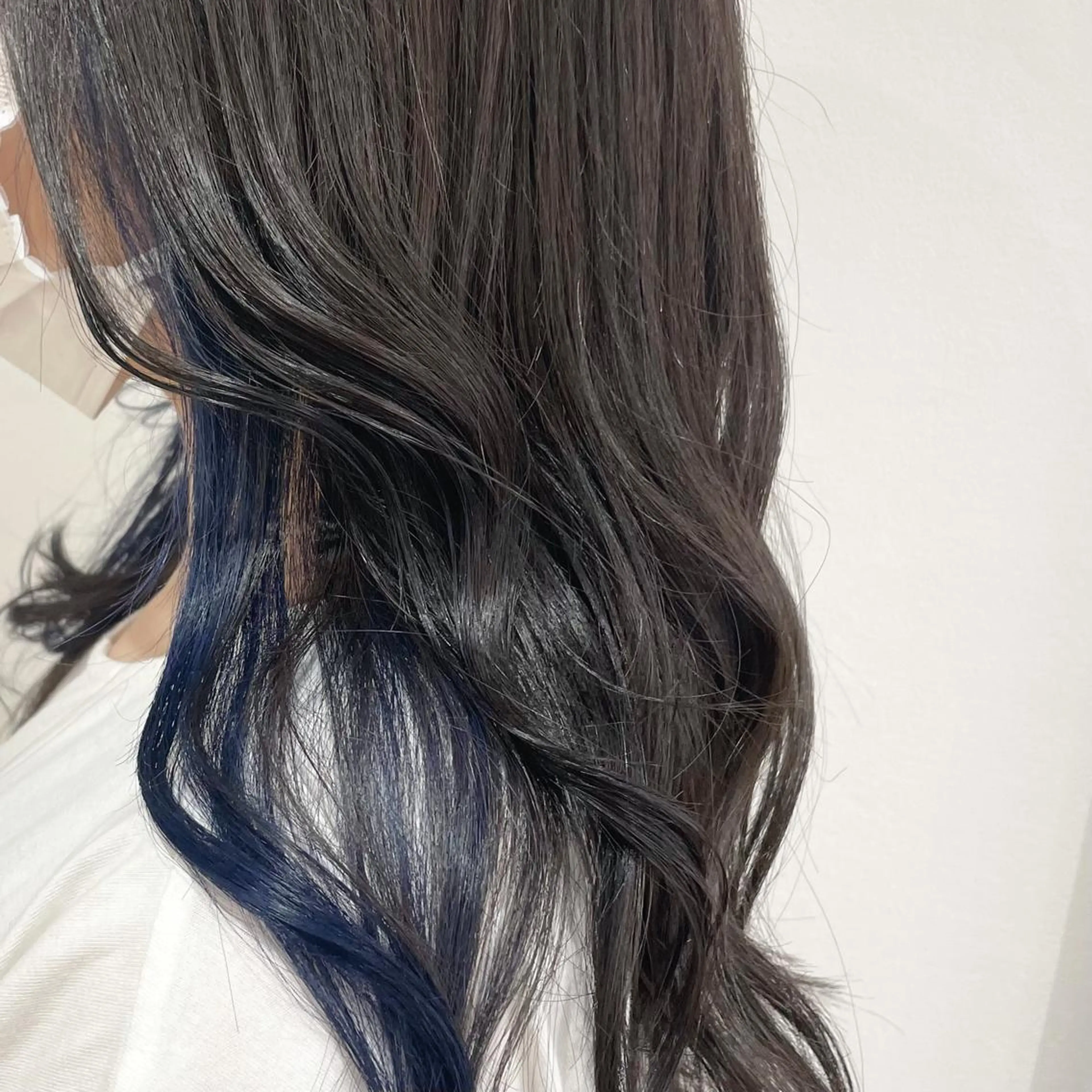 カラー 直井 愛蘭のヘアスタイル