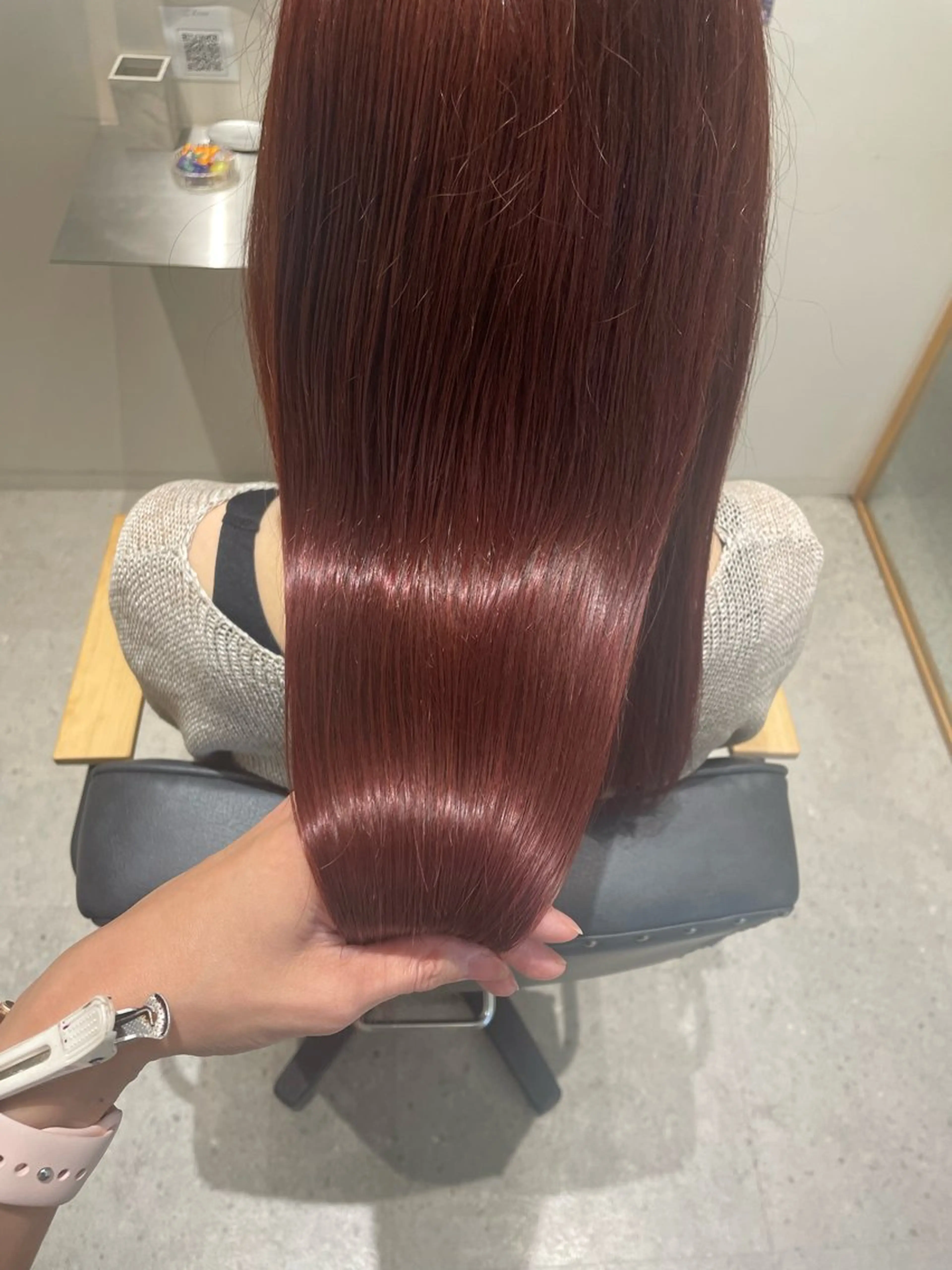 セミロング 透明感カラー💐 スズキ　カホのヘアスタイル