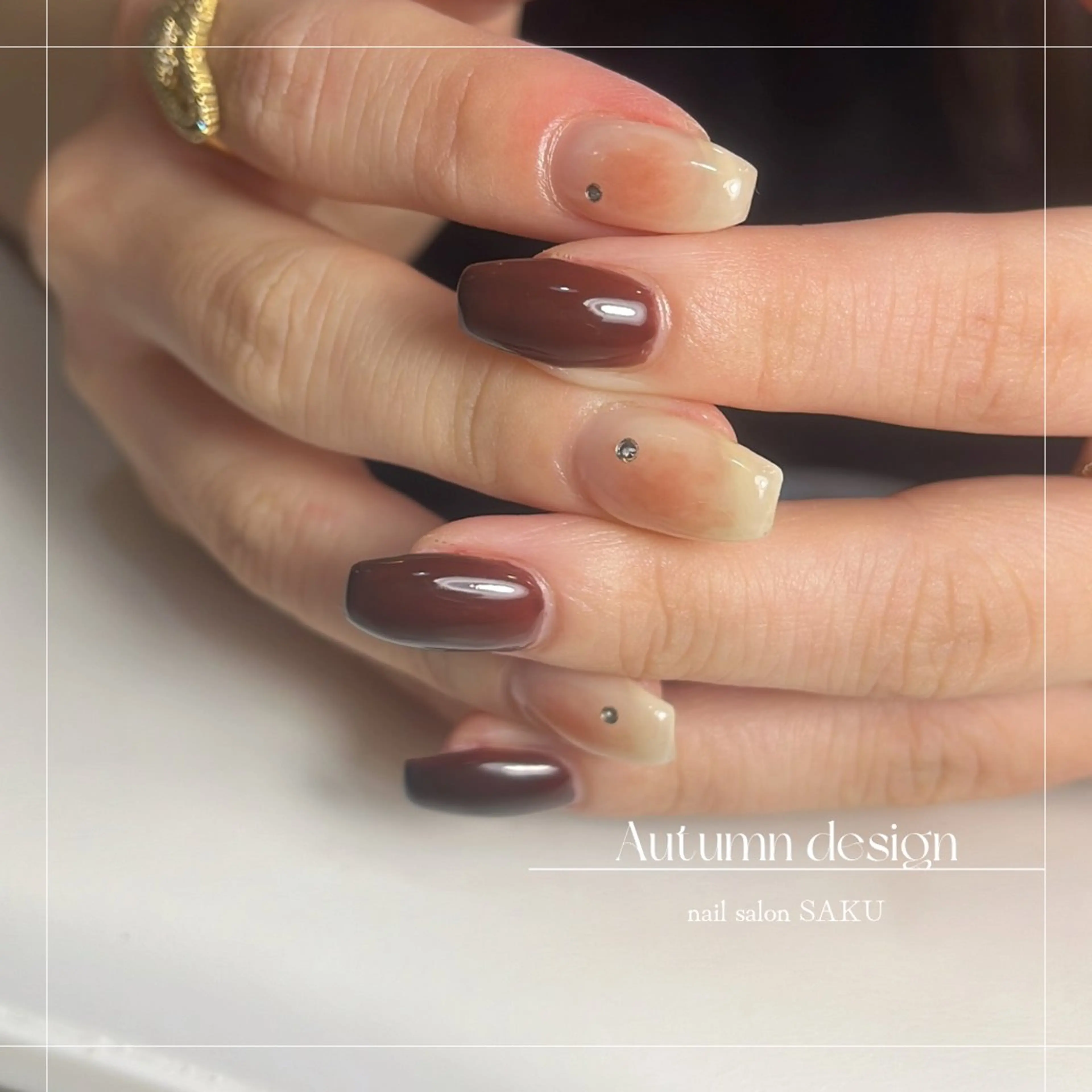 ネイル ニュアンスネイル シンプルネイル ハンドネイル SAKU nail 作島茜のネイルデザイン
