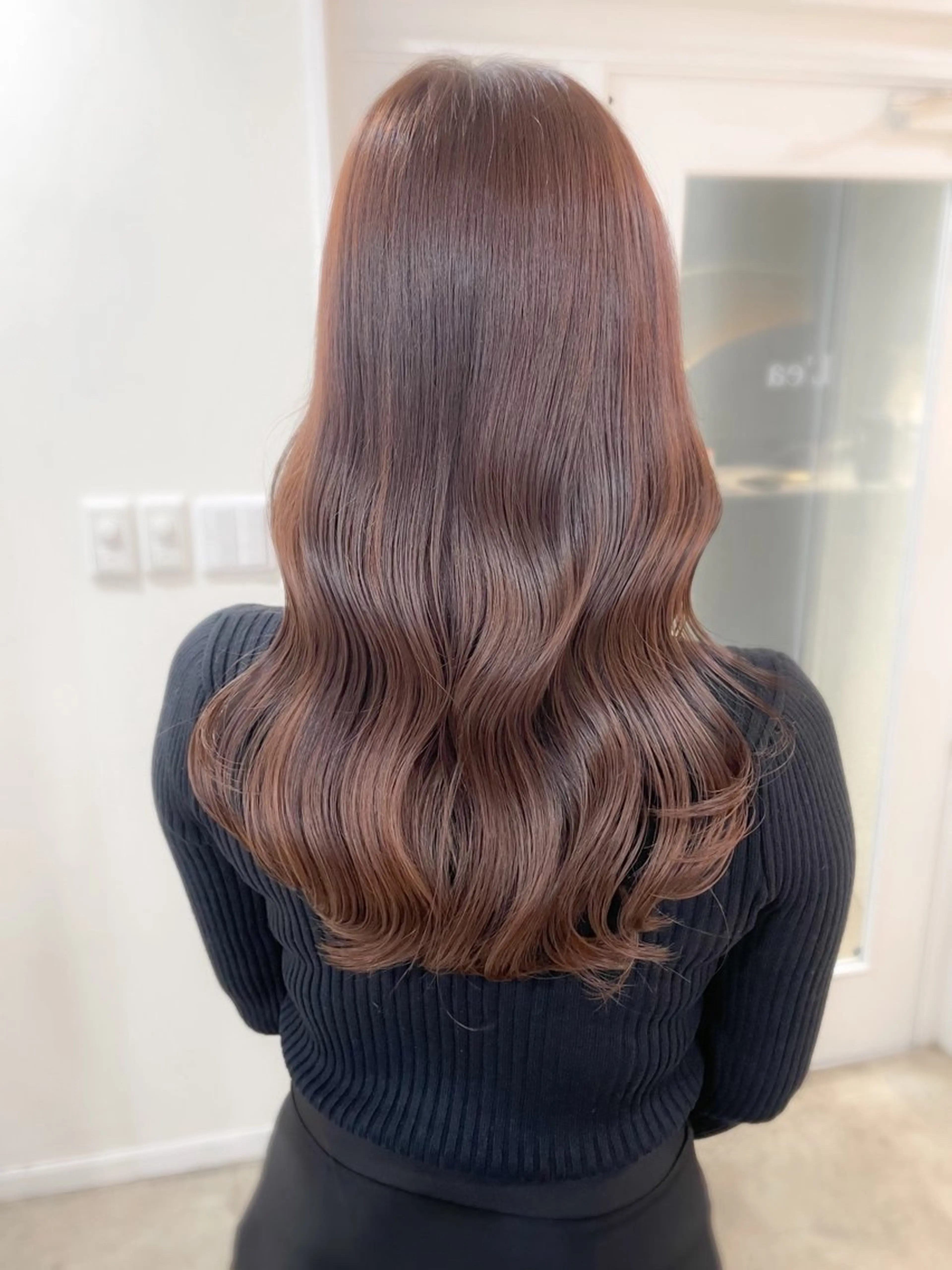 ミディアム パーマ ボブ ハイライト 髪質改善 韓国風ヘア レイヤーカット ヘアカラー トリートメント ミディアム/顔周り/ ベージュ🌼mayuのヘアスタイル