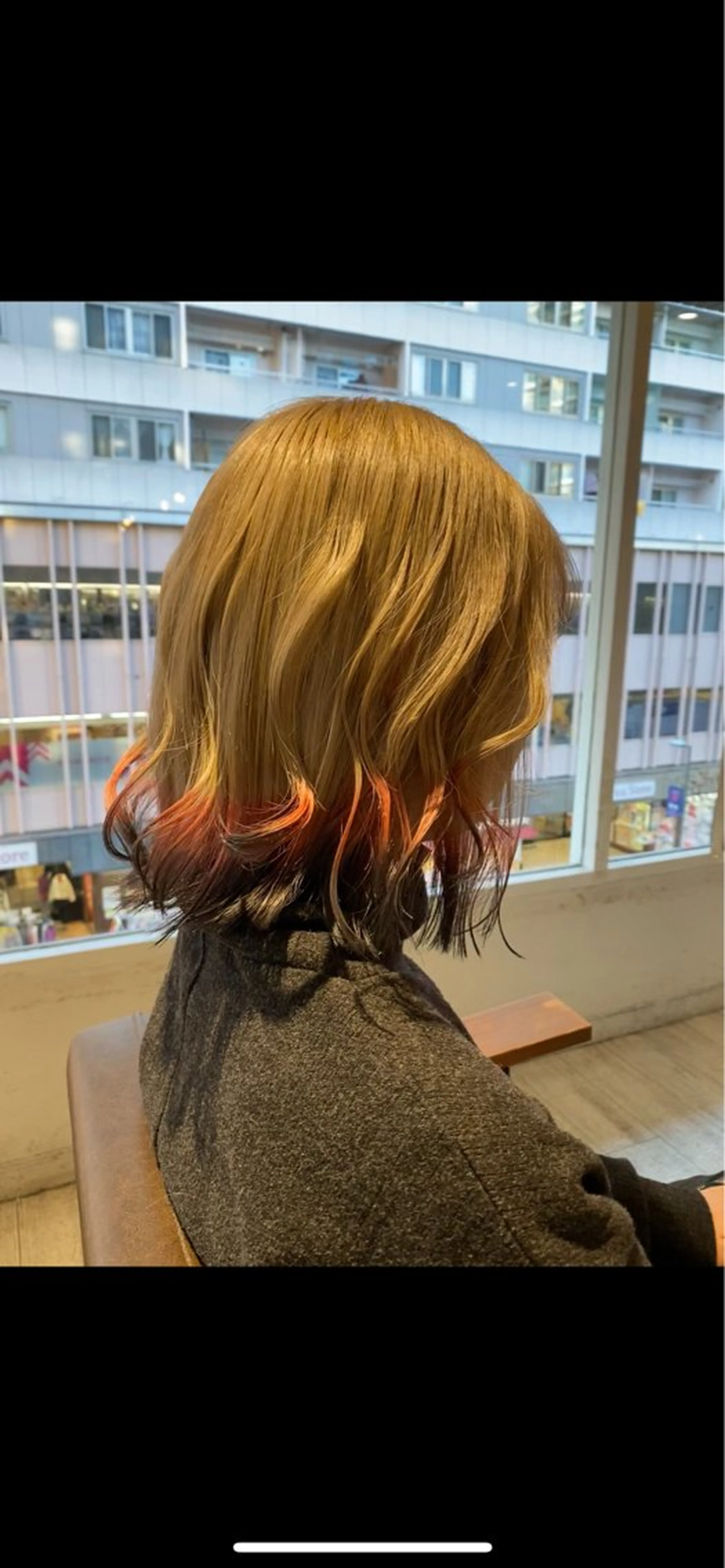 カラー 狐カラー ヘアカラー 韓国風／ハイトーン 砂原洋介のヘアスタイル