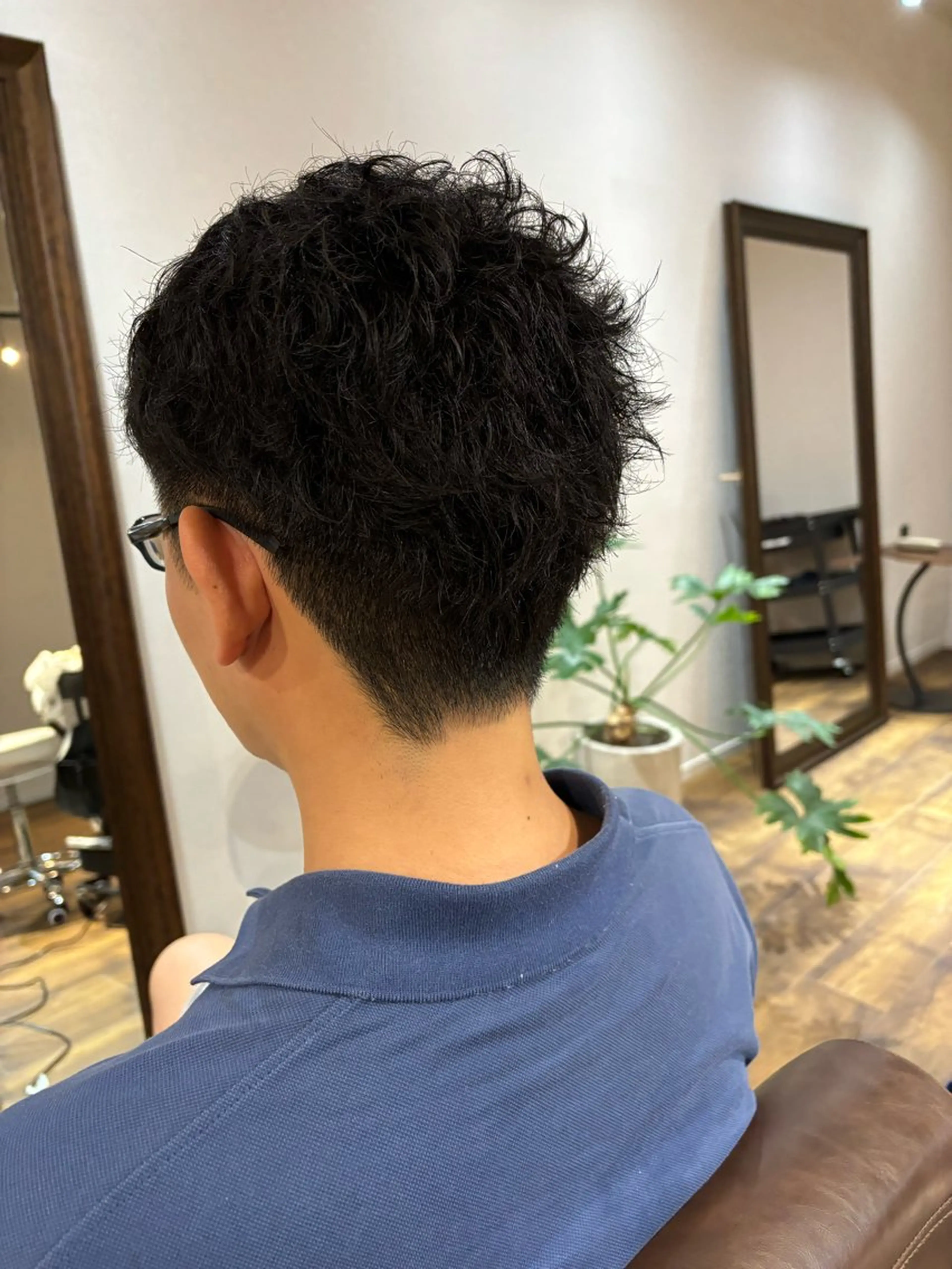ショート パーマ メンズ 高橋 一樹のヘアスタイル