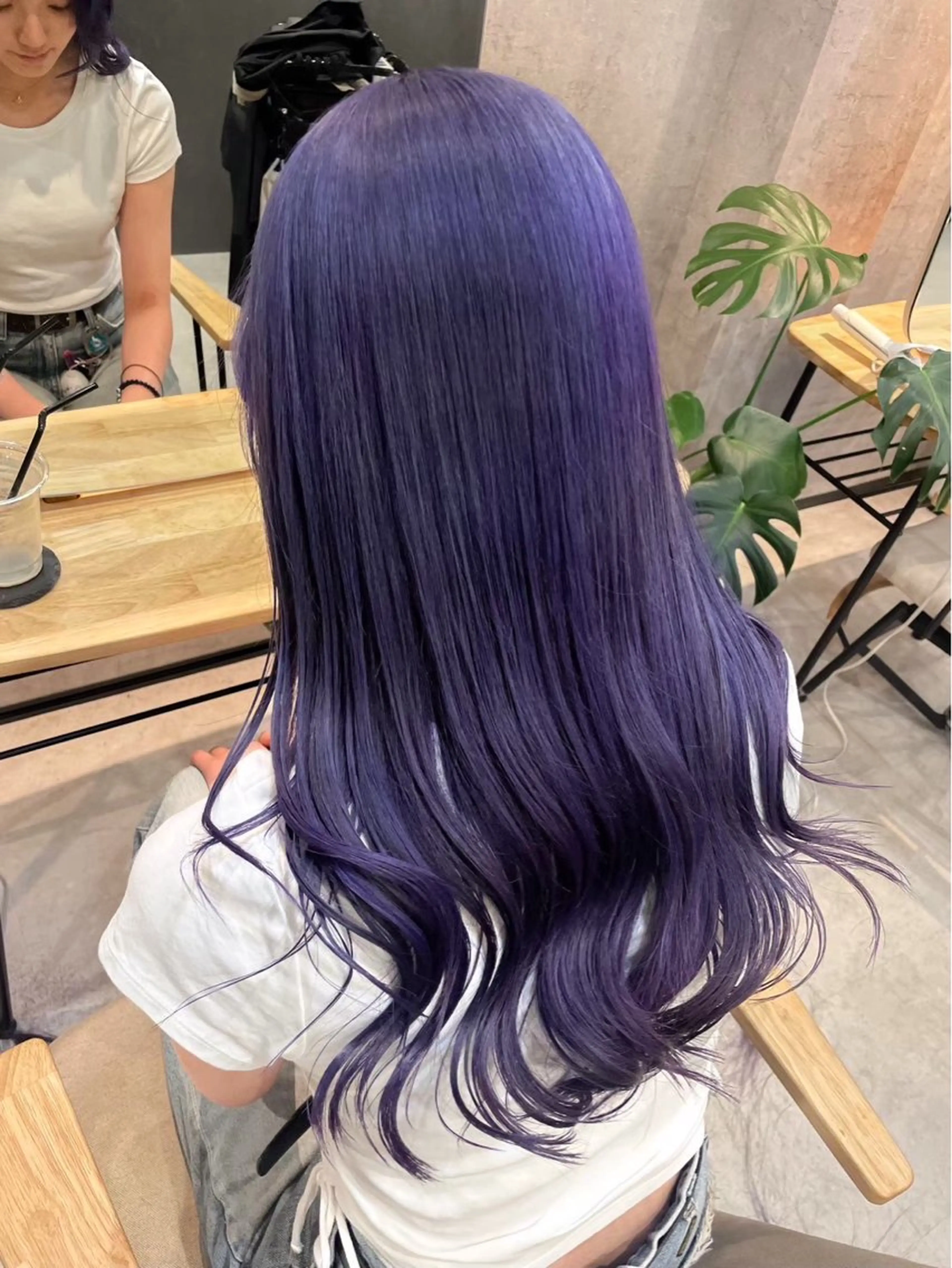 ロング カラー パープルカラー ロング HAILEY HONAMIのヘアスタイル