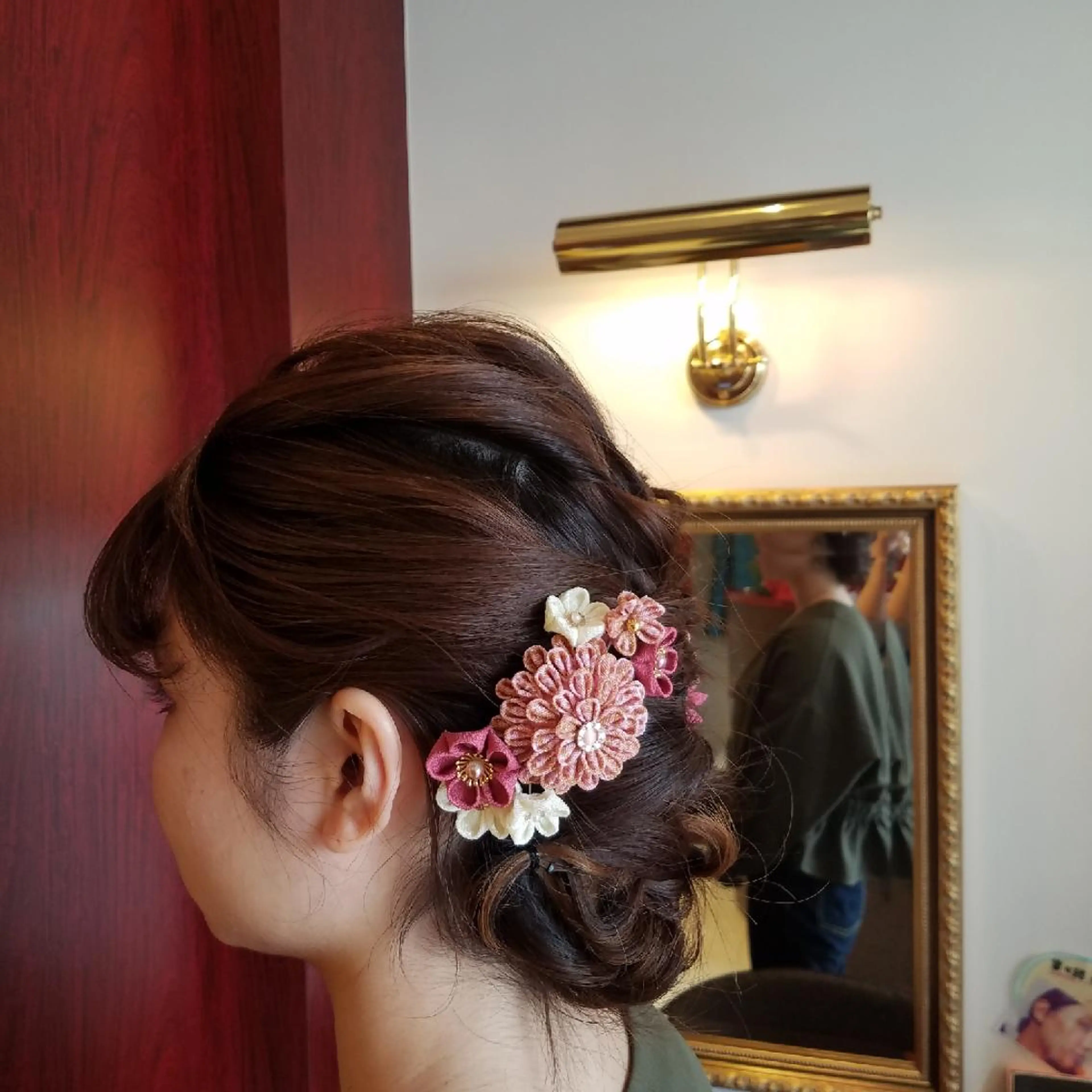 ヘアアレンジ セミロング 麻里 杏彩のヘアスタイル