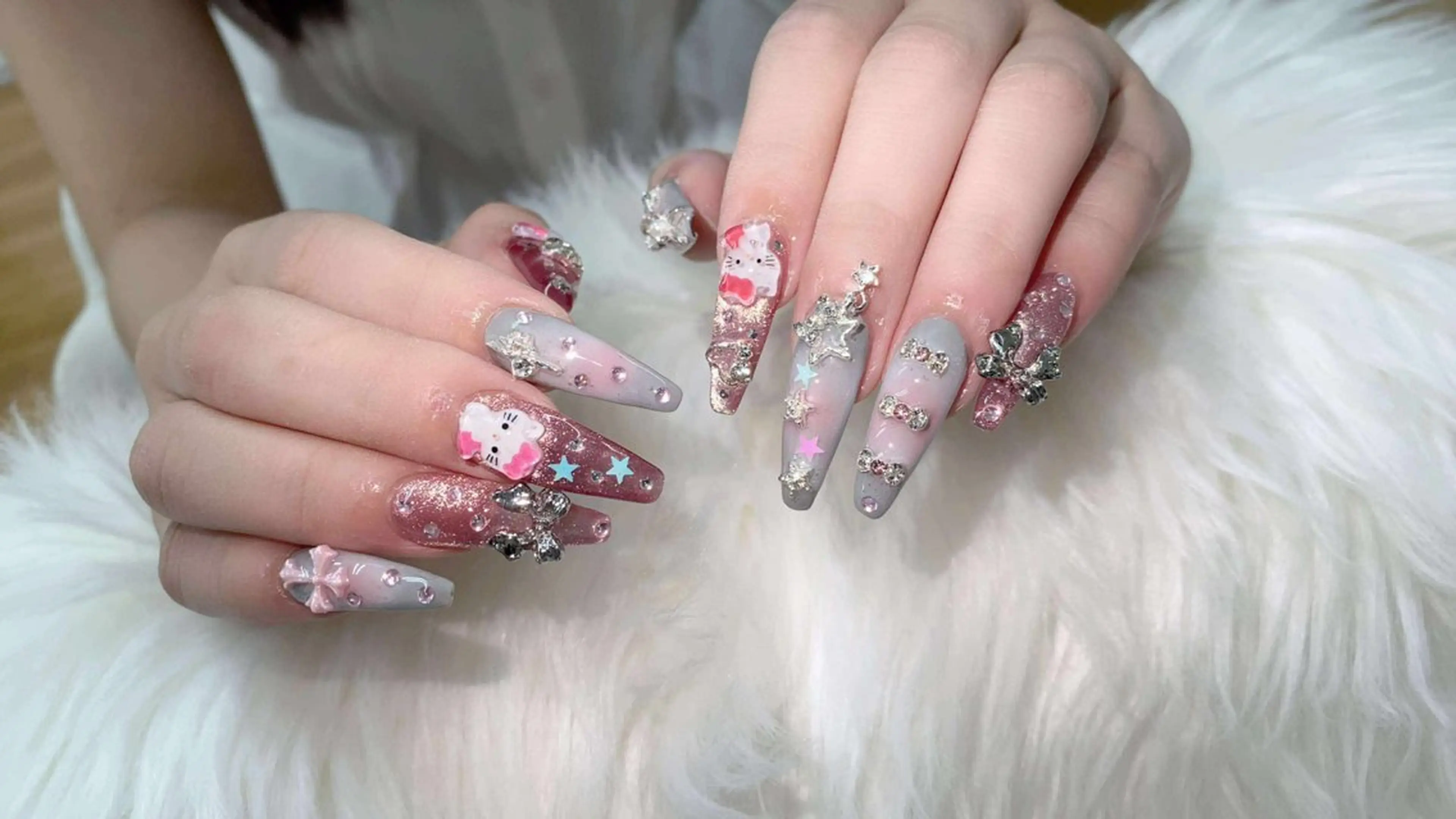ネイル ハンドネイル ハンドケア Hara Nail 【パラジェル使用】のネイルデザイン