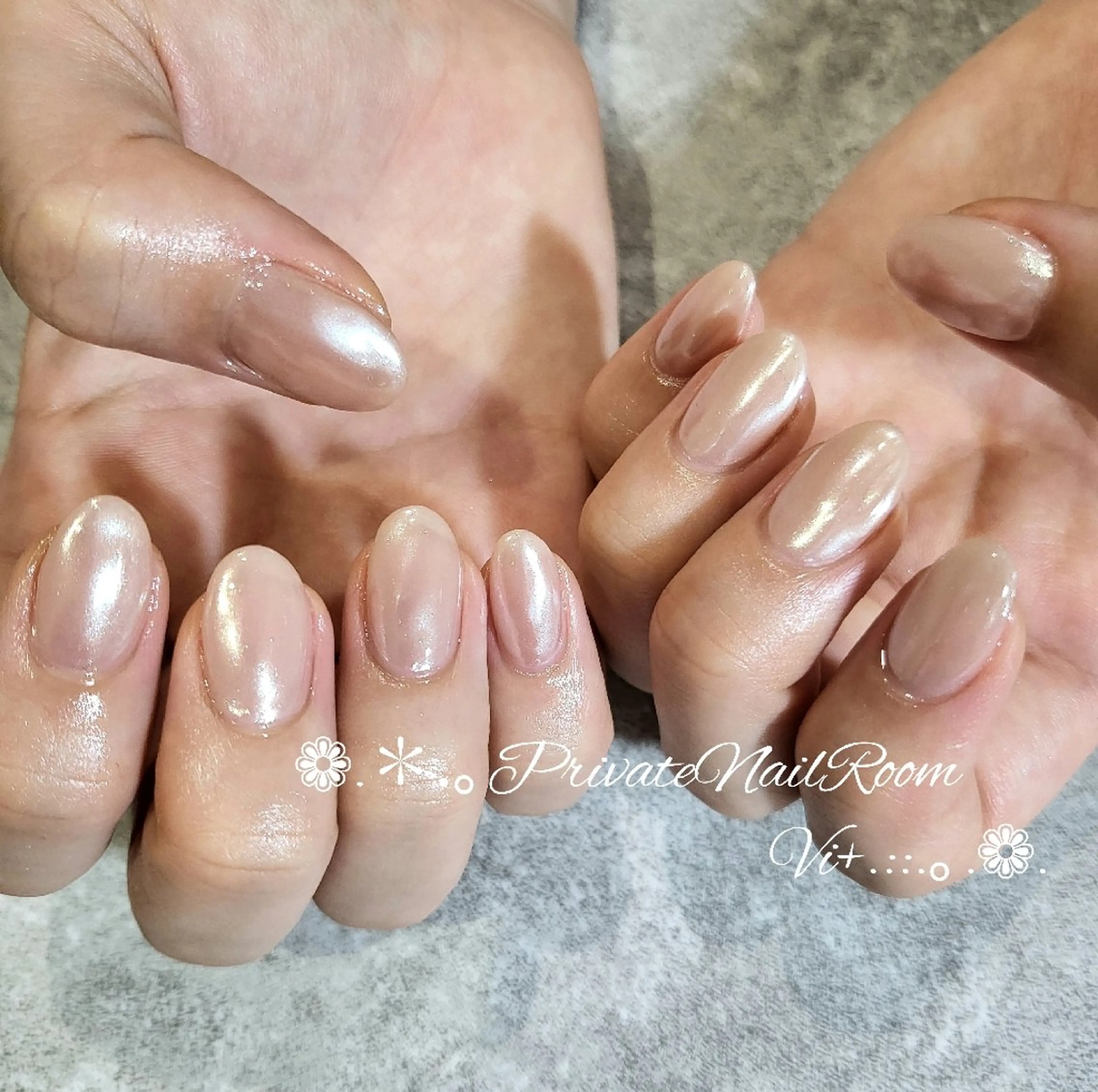 ネイル ハンドネイル Nail Room Vi+のネイルデザイン