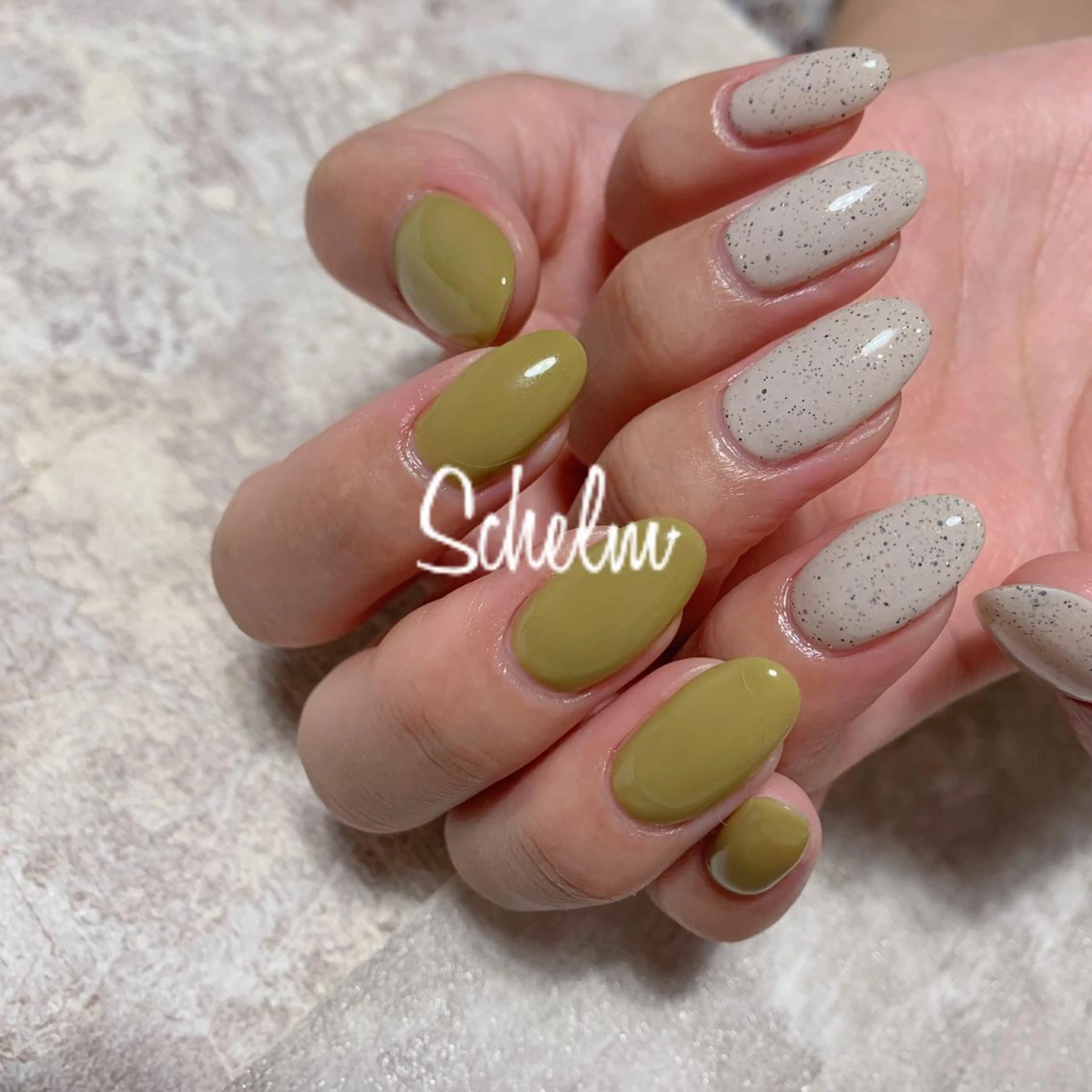 ネイル ハンドネイル nail room シュレムのネイルデザイン