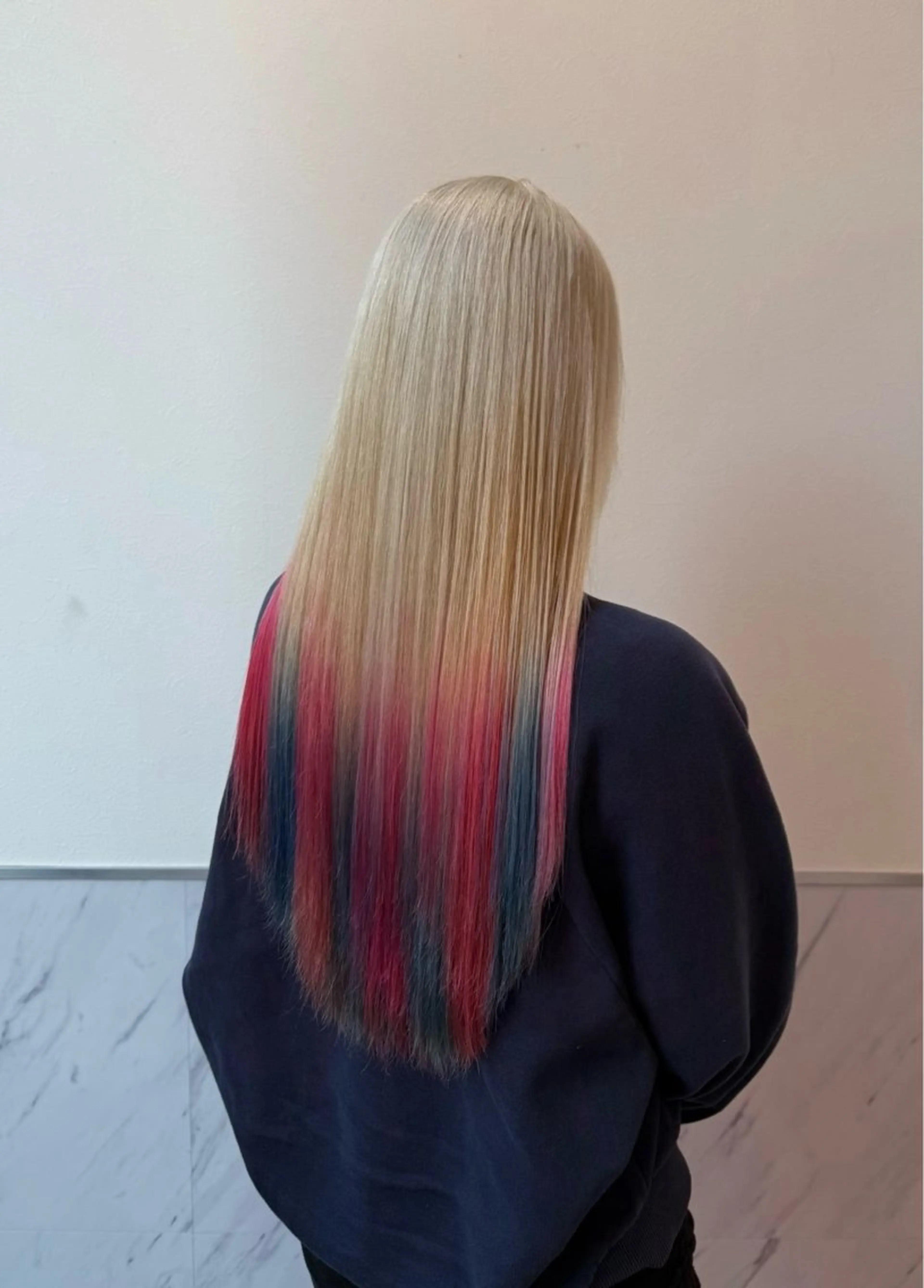 ロング カラー ブリーチカラーと、髪 質改善。HARUKAのヘアスタイル