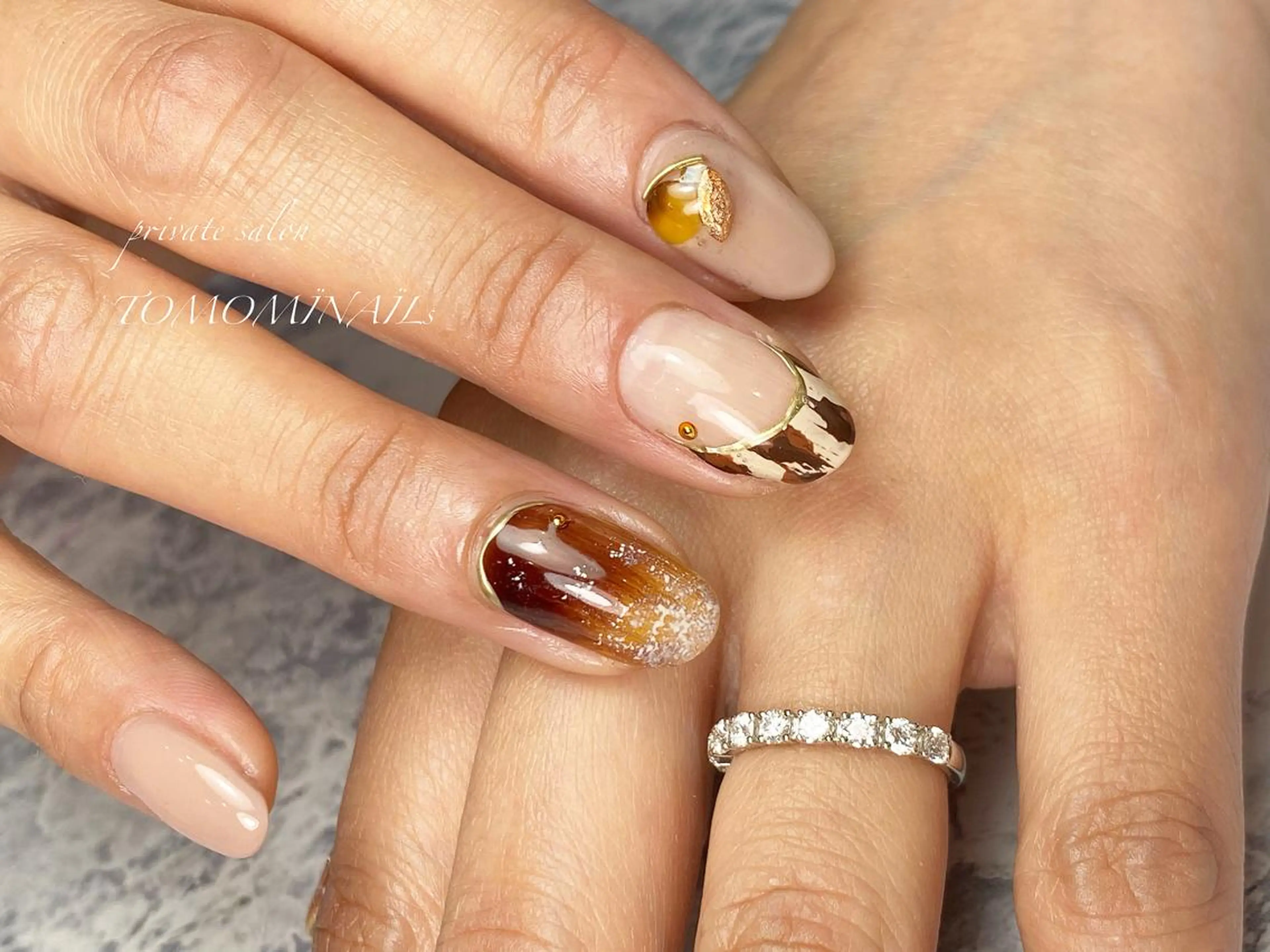 ネイル TOMOMI NAILsのネイルデザイン