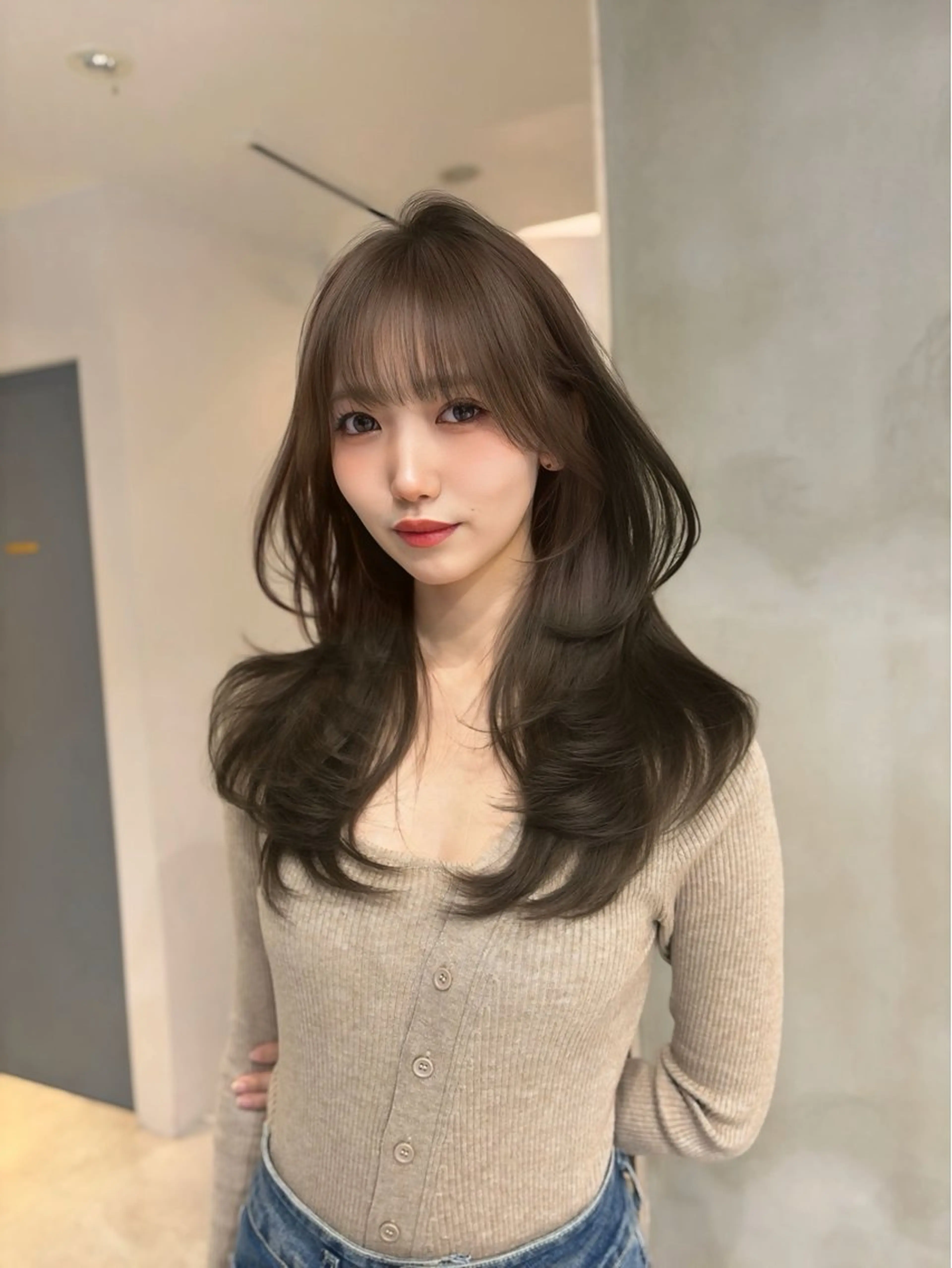 ロング カット ヘアカラー トリートメント 海野翔吾🇨🇳 ワンホンレイヤーのヘアスタイル