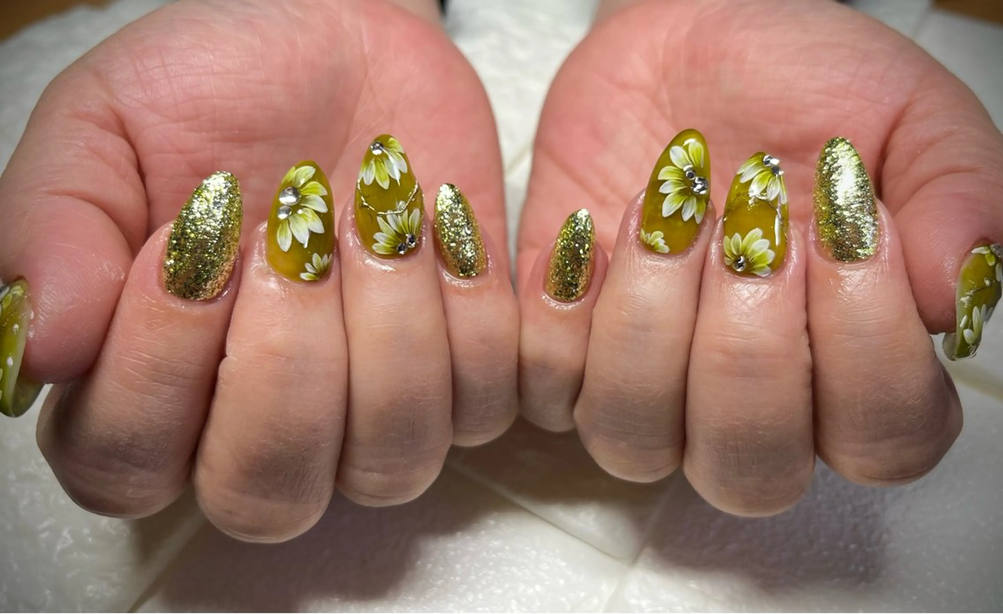 ネイル グリーン ハンドネイル まり りぃ〜んのネイルデザイン