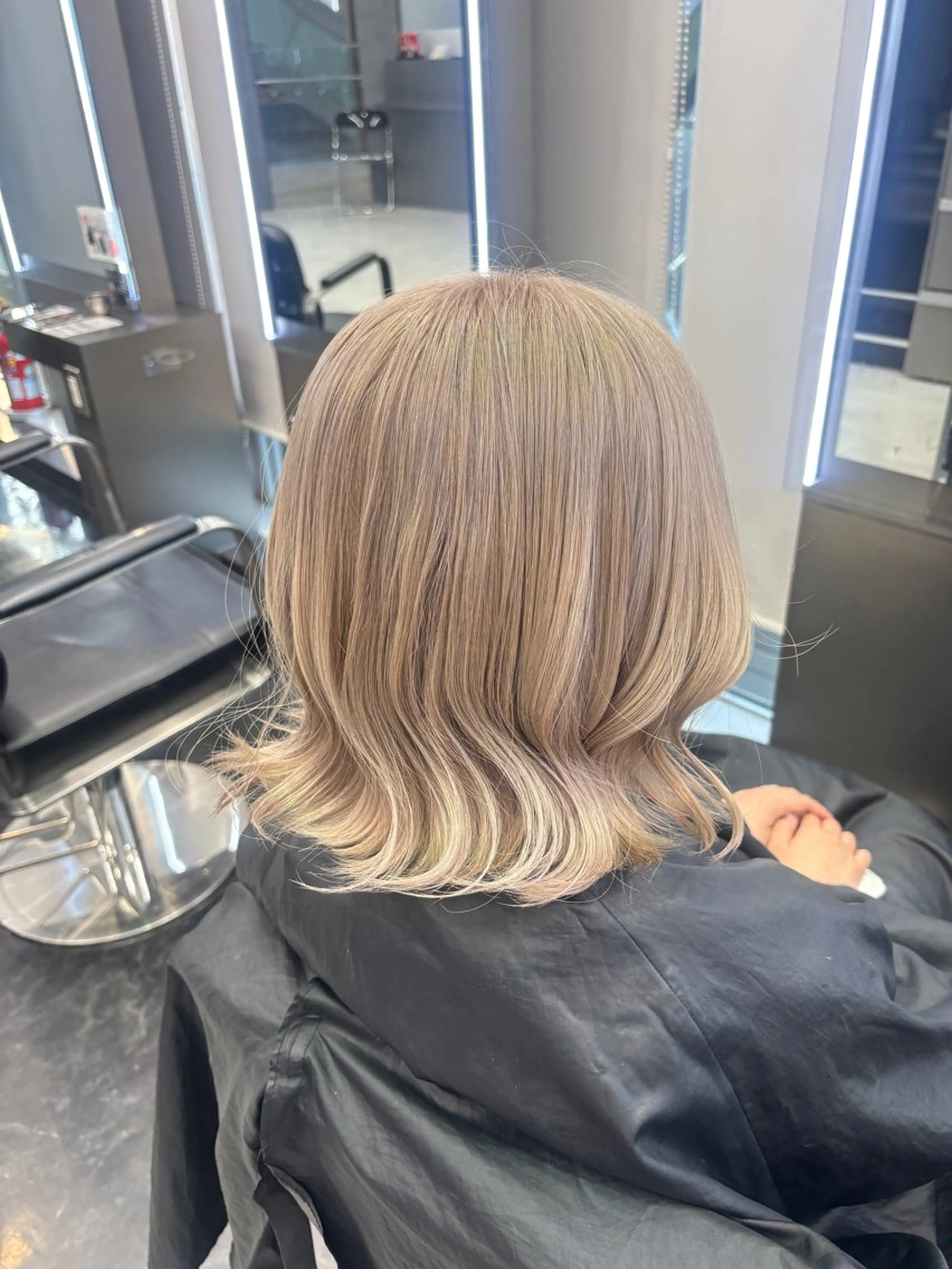 ショート カラー ヘアアレンジ カット ヘアカラー トリートメント ハッシュカット/ ミルクティー/ みうのヘアスタイル