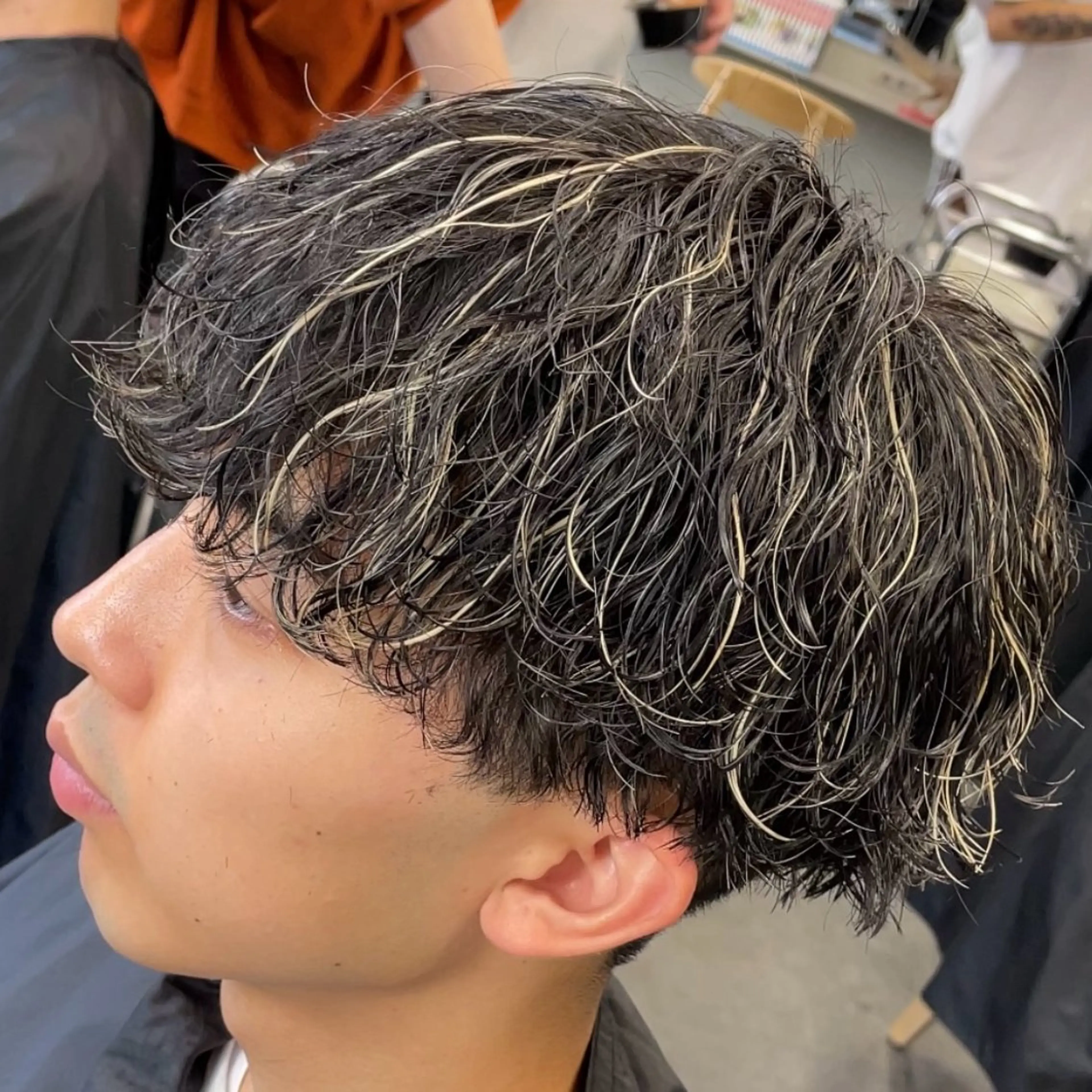 ミディアム カラー ヘアアレンジ メンズ fifth 石川 凪のヘアスタイル